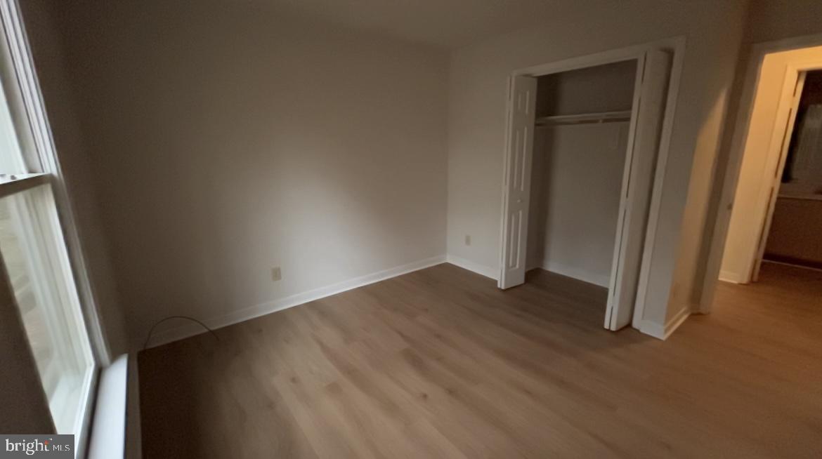 LAKE LAND OR - Residential Lease