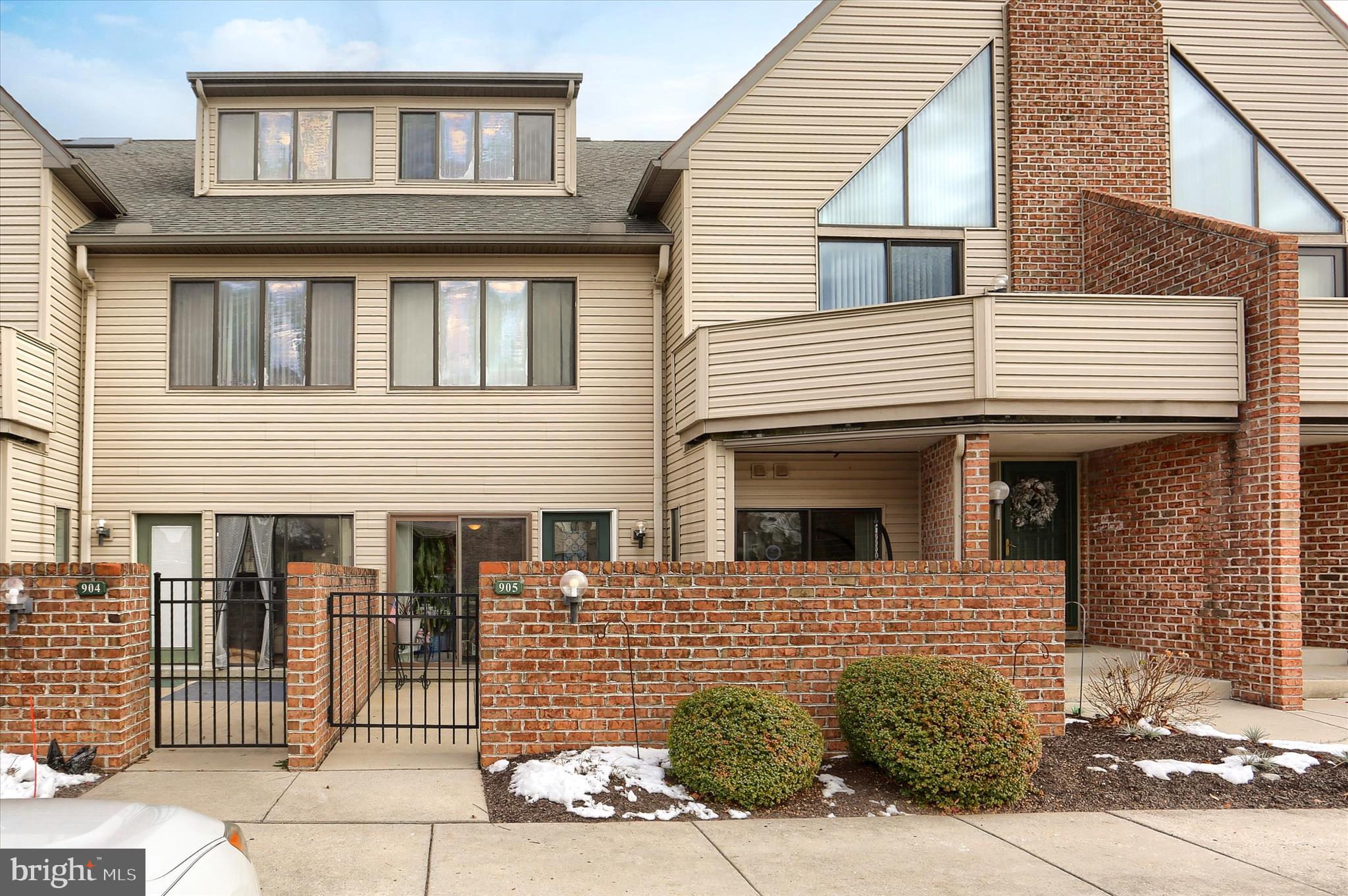 CHERRINGTON - Residential