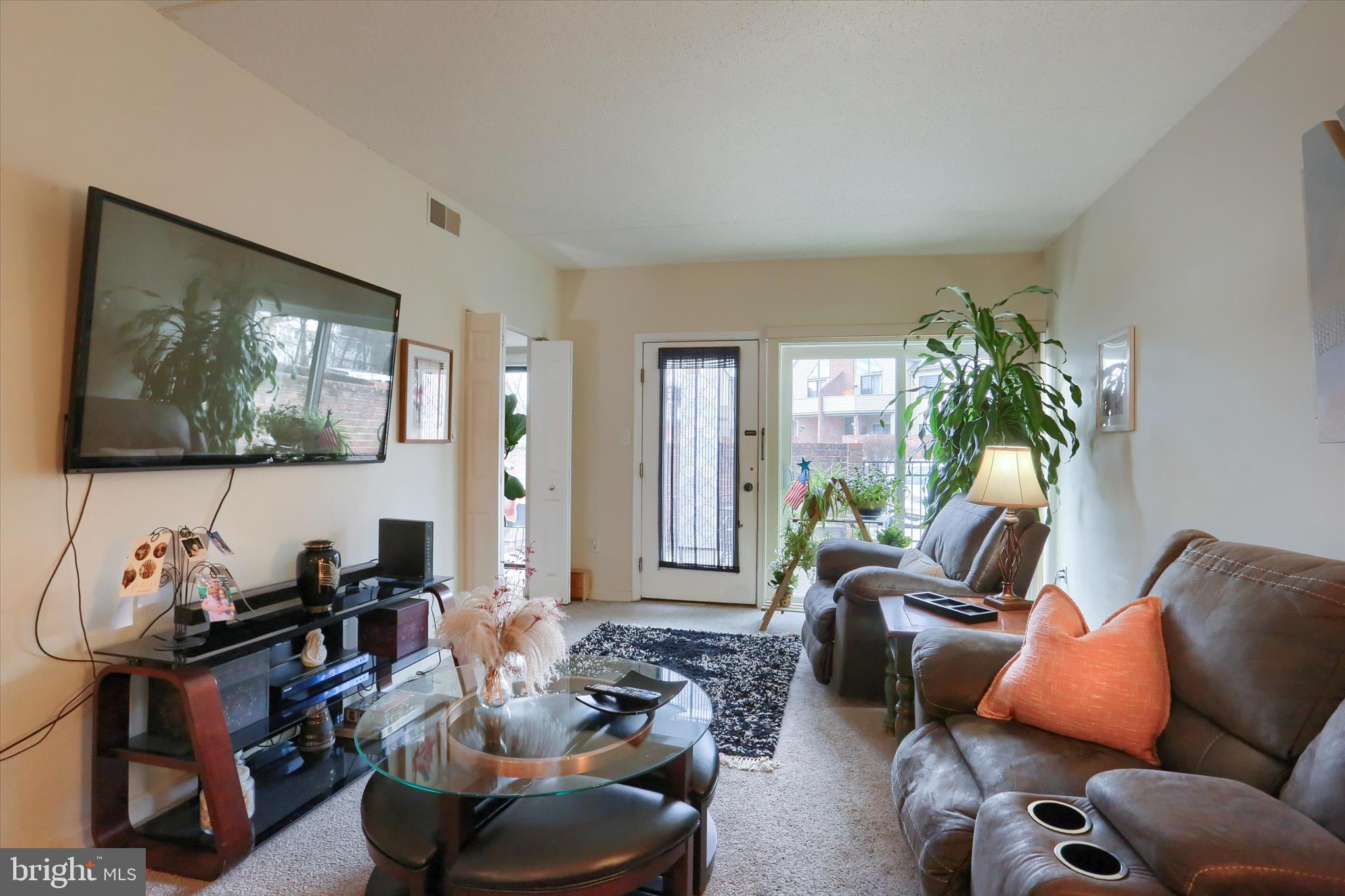 CHERRINGTON - Residential