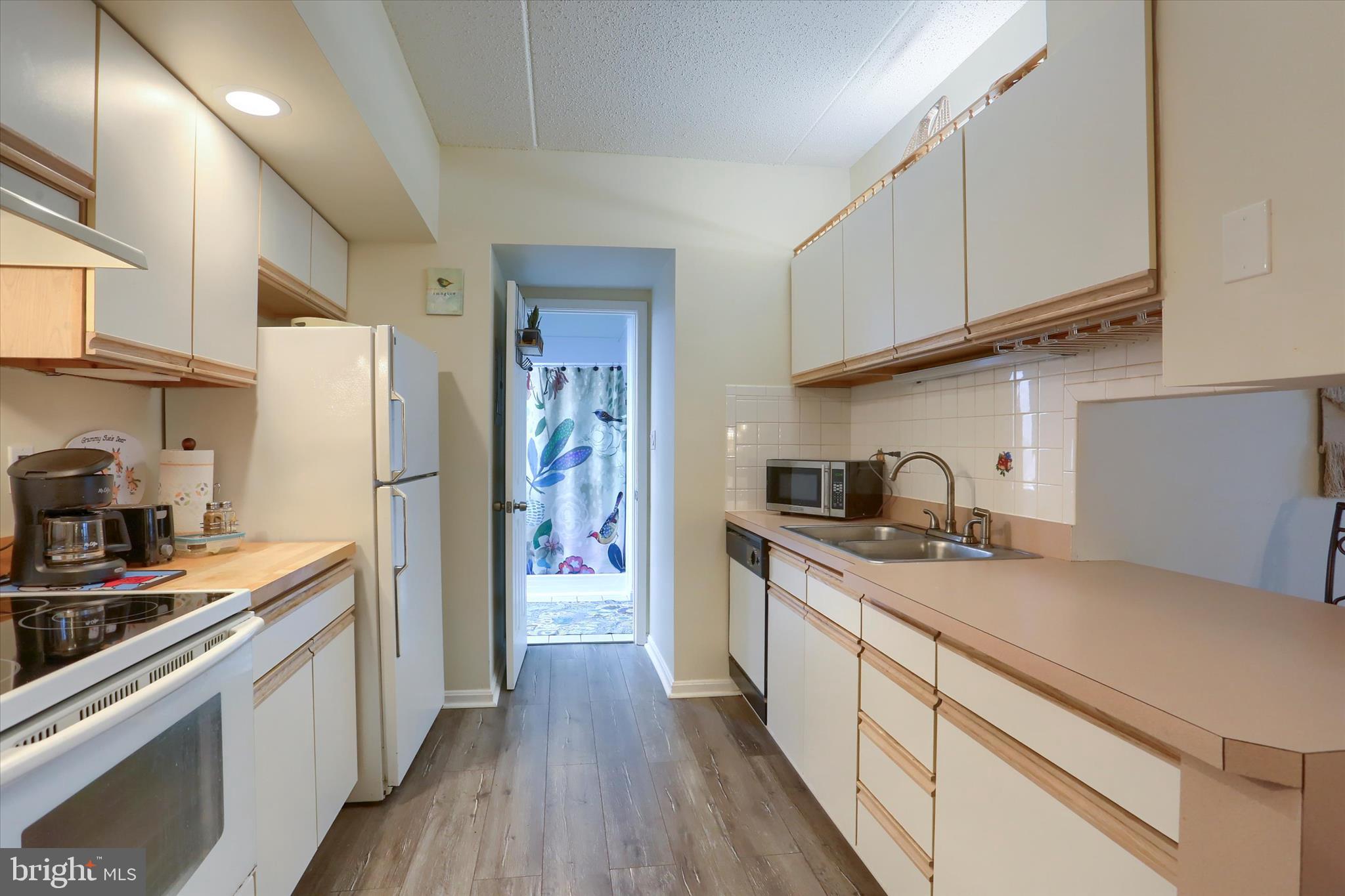 CHERRINGTON - Residential