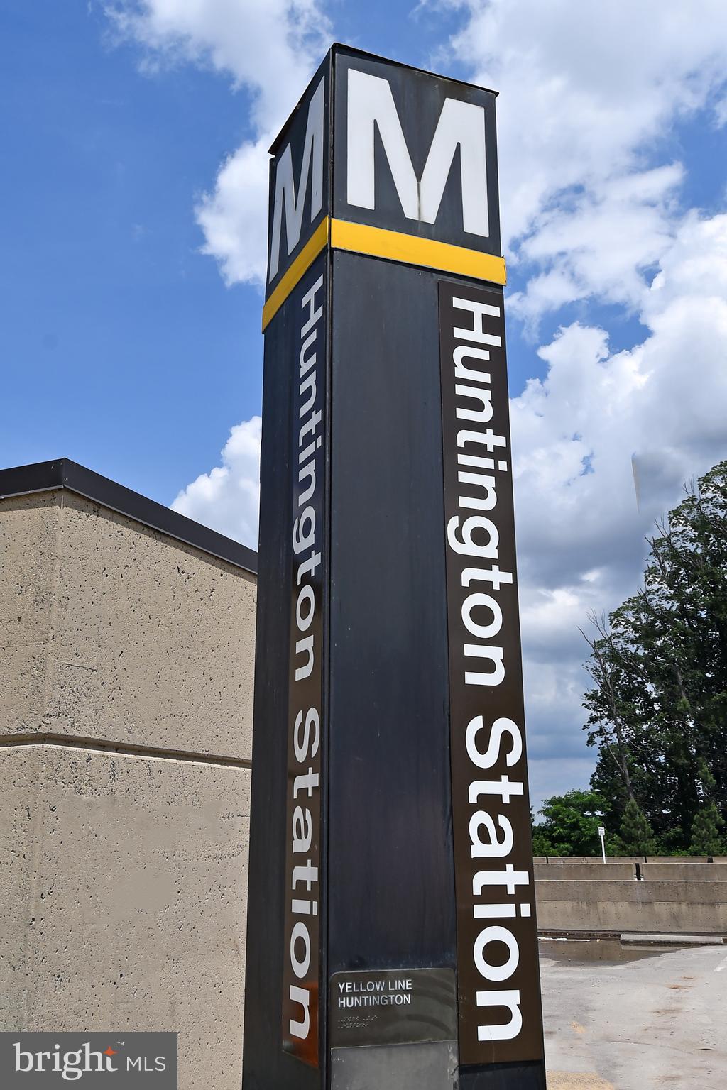 JEFFERSON MANOR - Residential