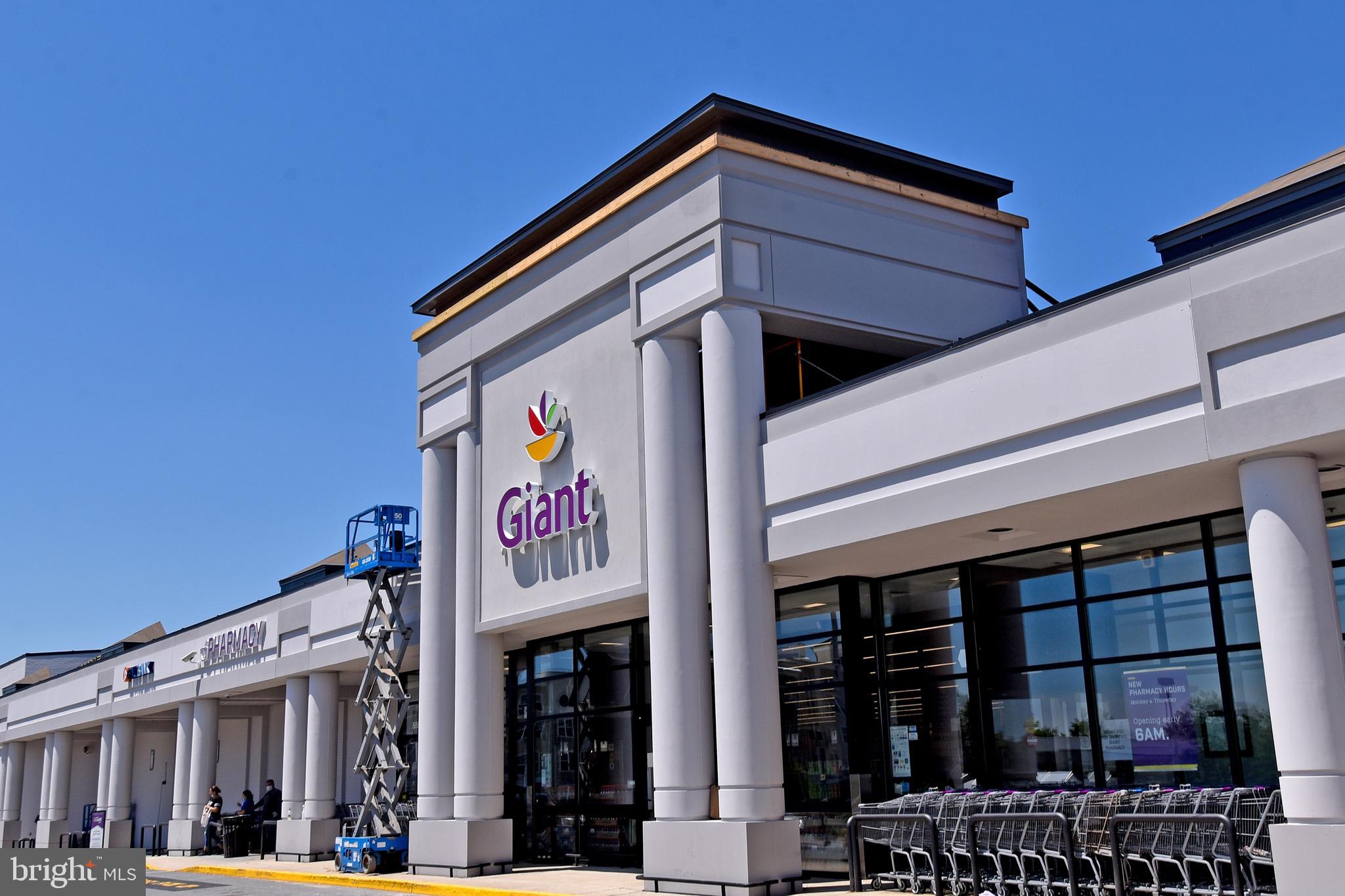 JEFFERSON MANOR - Residential