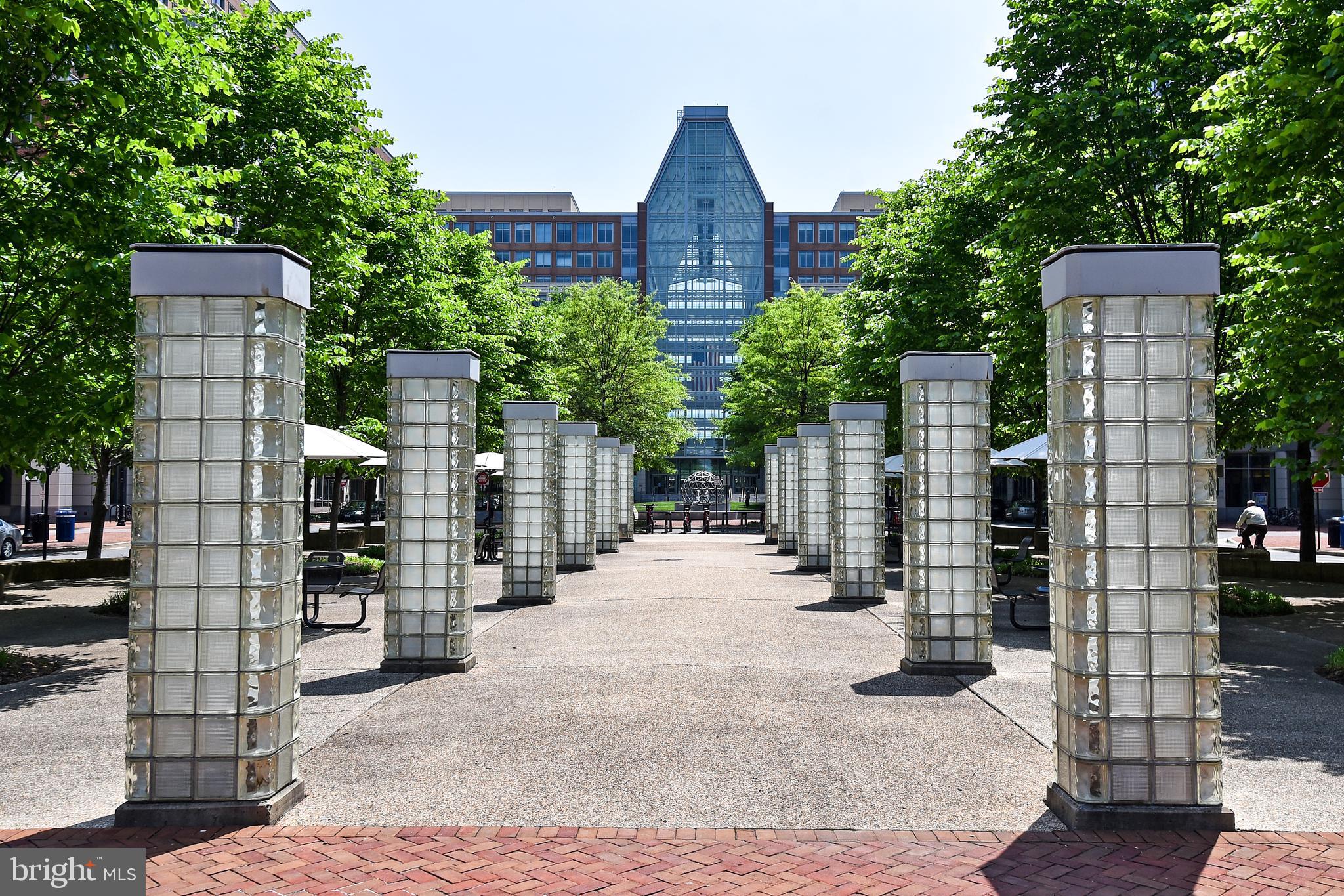 JEFFERSON MANOR - Residential