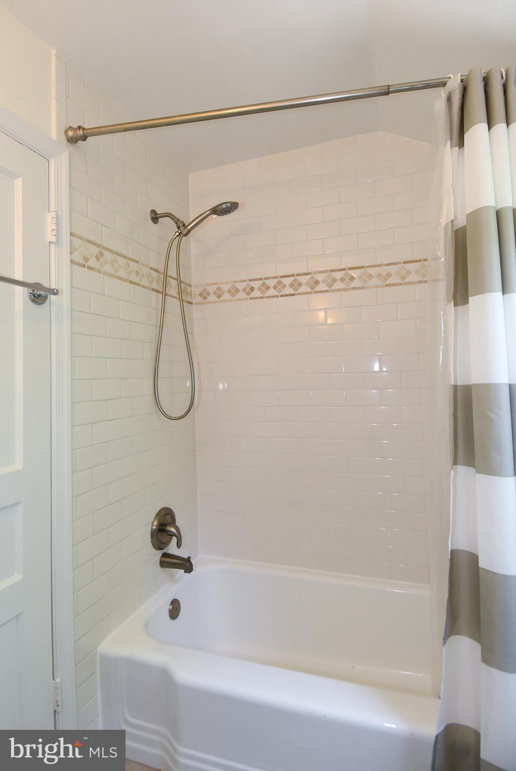 JEFFERSON MANOR - Residential