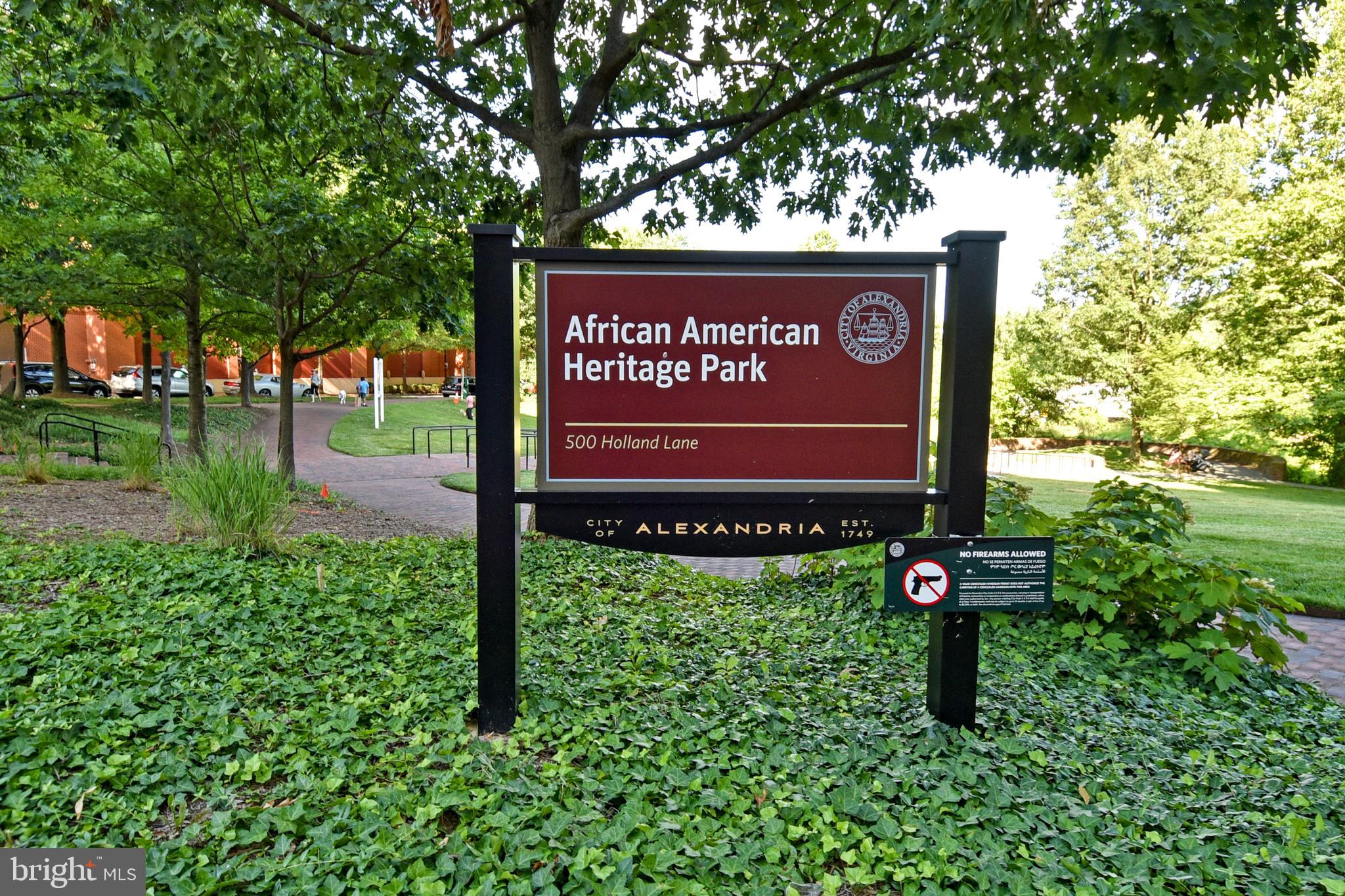 JEFFERSON MANOR - Residential