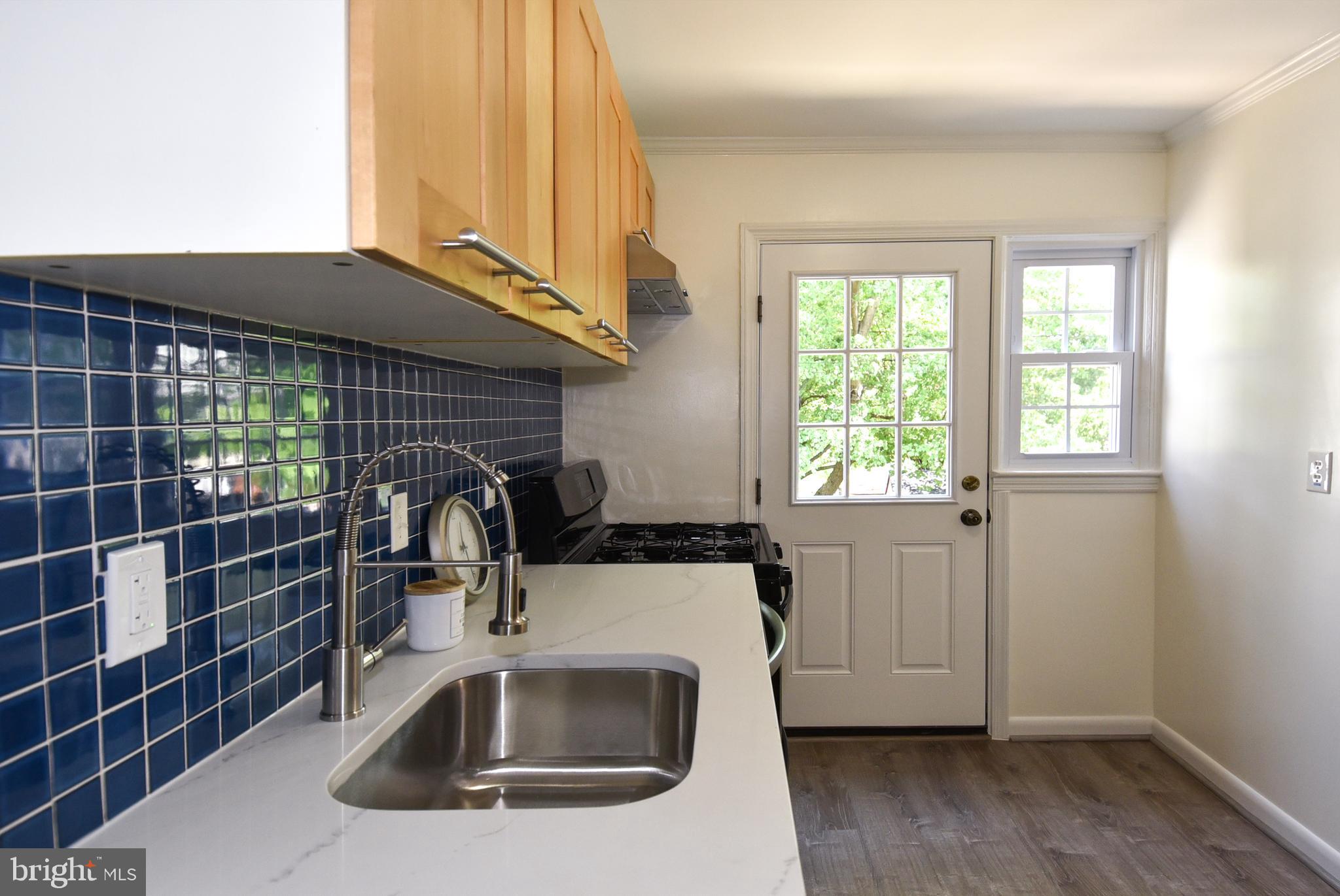 JEFFERSON MANOR - Residential