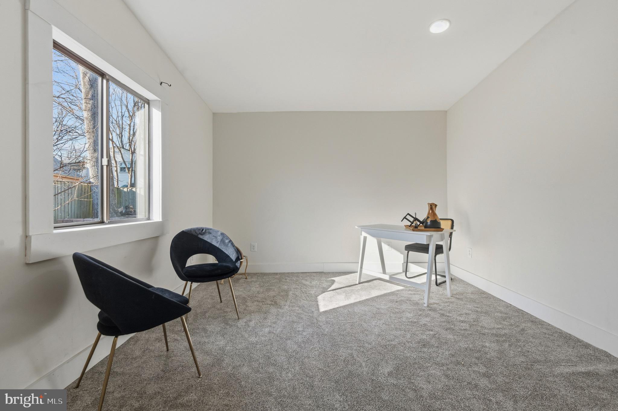 HIDDENBROOK - Residential