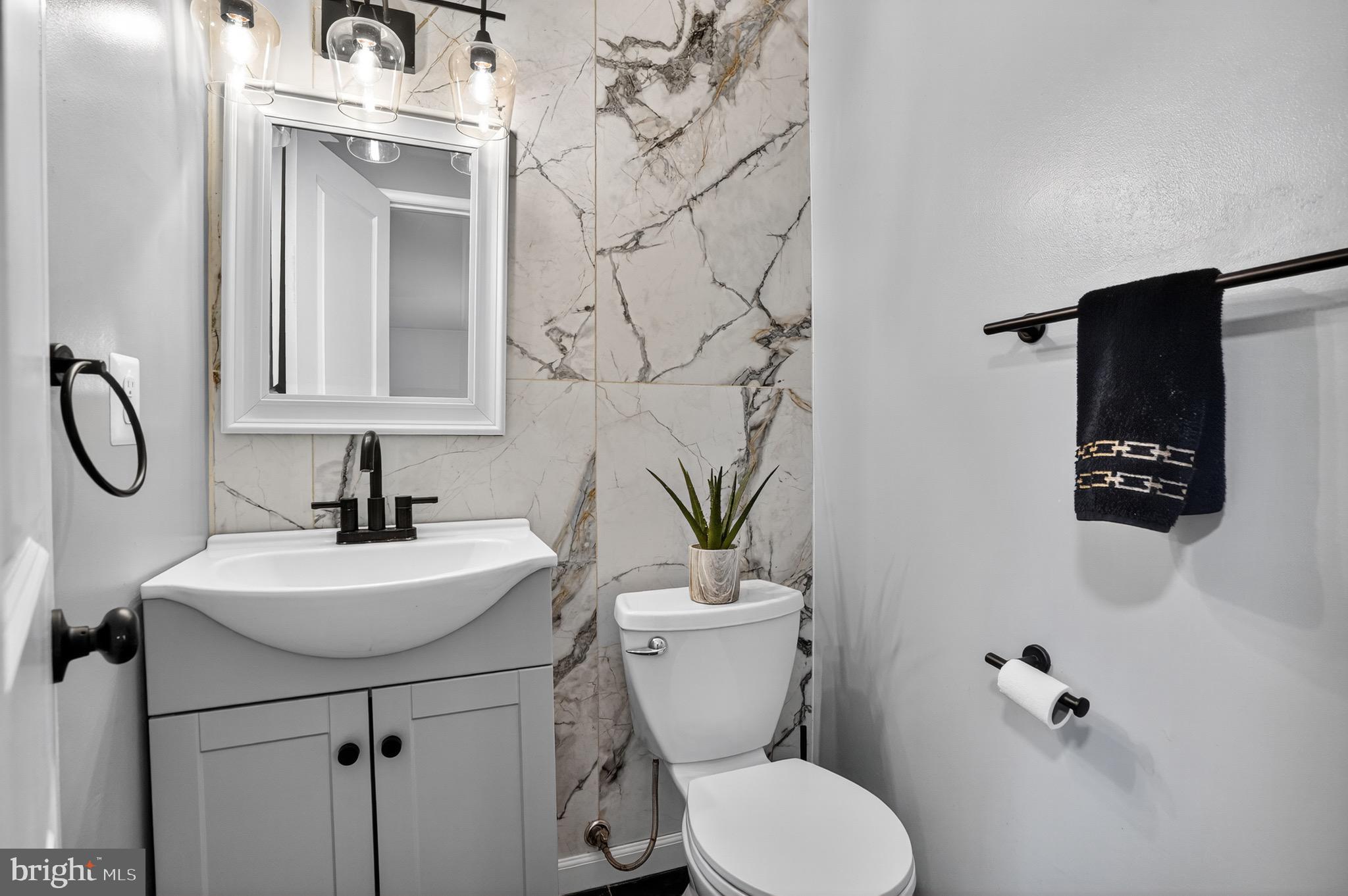 HIDDENBROOK - Residential