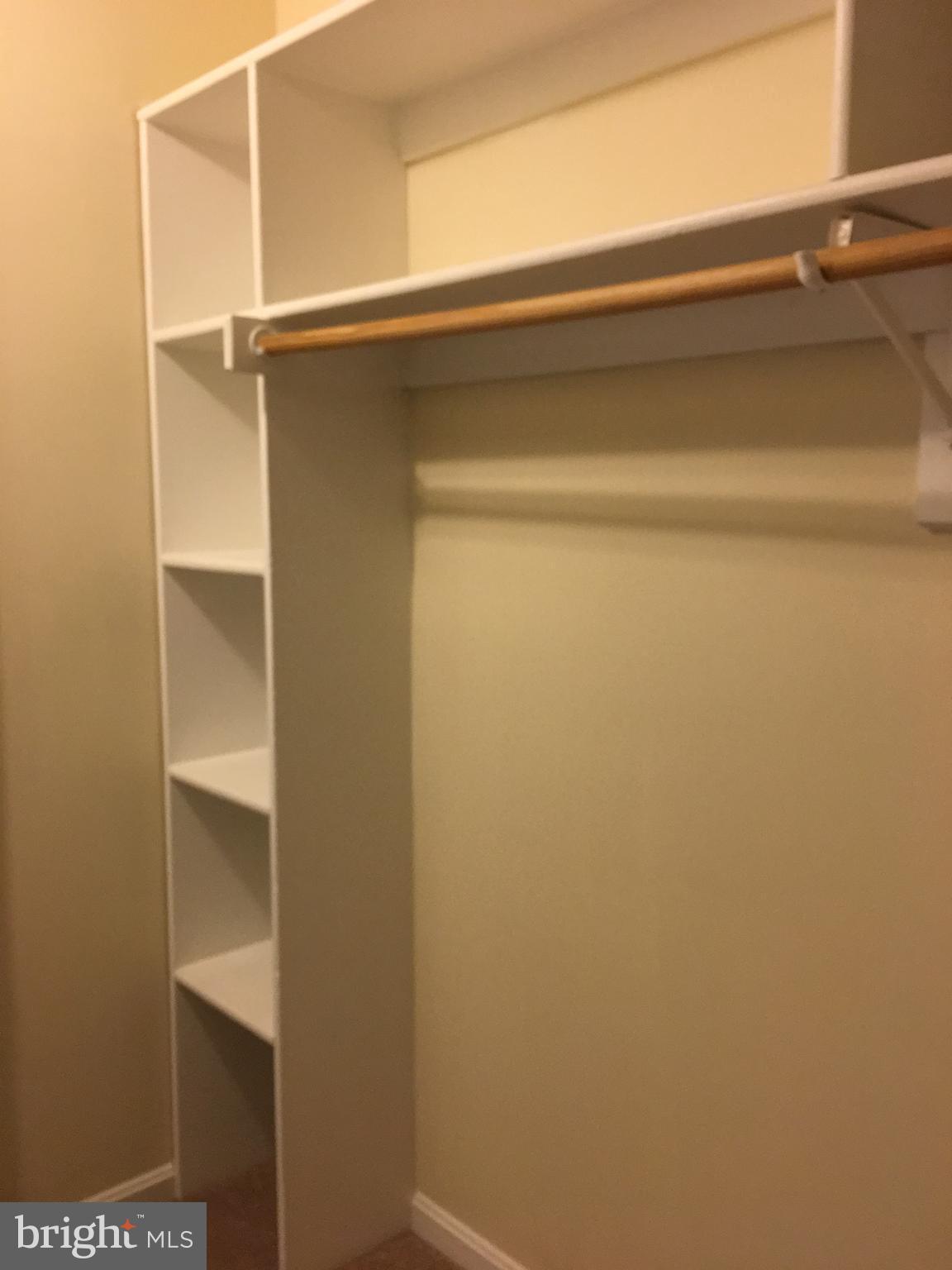 ROSE HILL FALLS - Residential