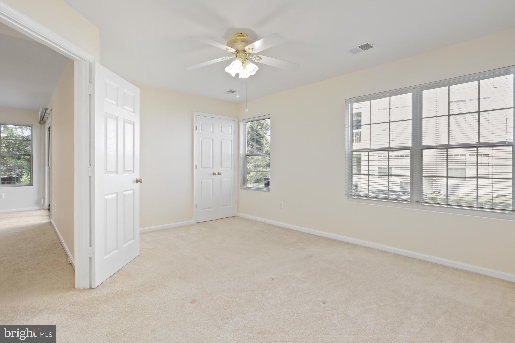 PROSPECT COVE AT LAKESID - Residential