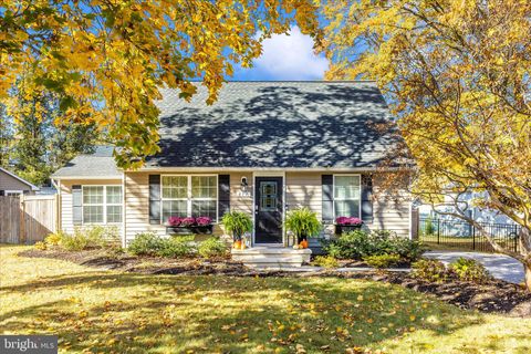 817 BARRETT AVENUE ARNOLD MD 21012