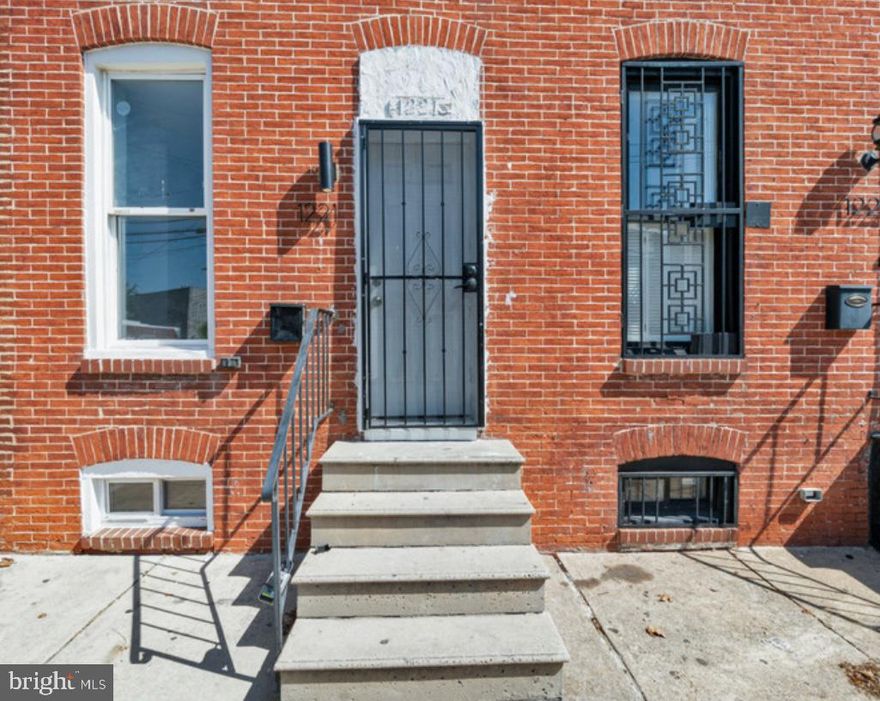 Step into this beautifully renovated interior row home offering the perfect mix of comfort and convenience. Featuring 2 spacious bedrooms and 2 full bathrooms, this home is ideal for modern living. 

Highlights include: 
*Stylish kitchen with stainless steel appliances
*In-home washer and dryer for everyday use
*Fresh, modern finishes throughout

Enjoy the unbeatable location - just a short walk to Camden Yards and M&T Bank Stadium, with easy access to downtown amenities, dining, and entertainment. 
Vouchers Accepted!