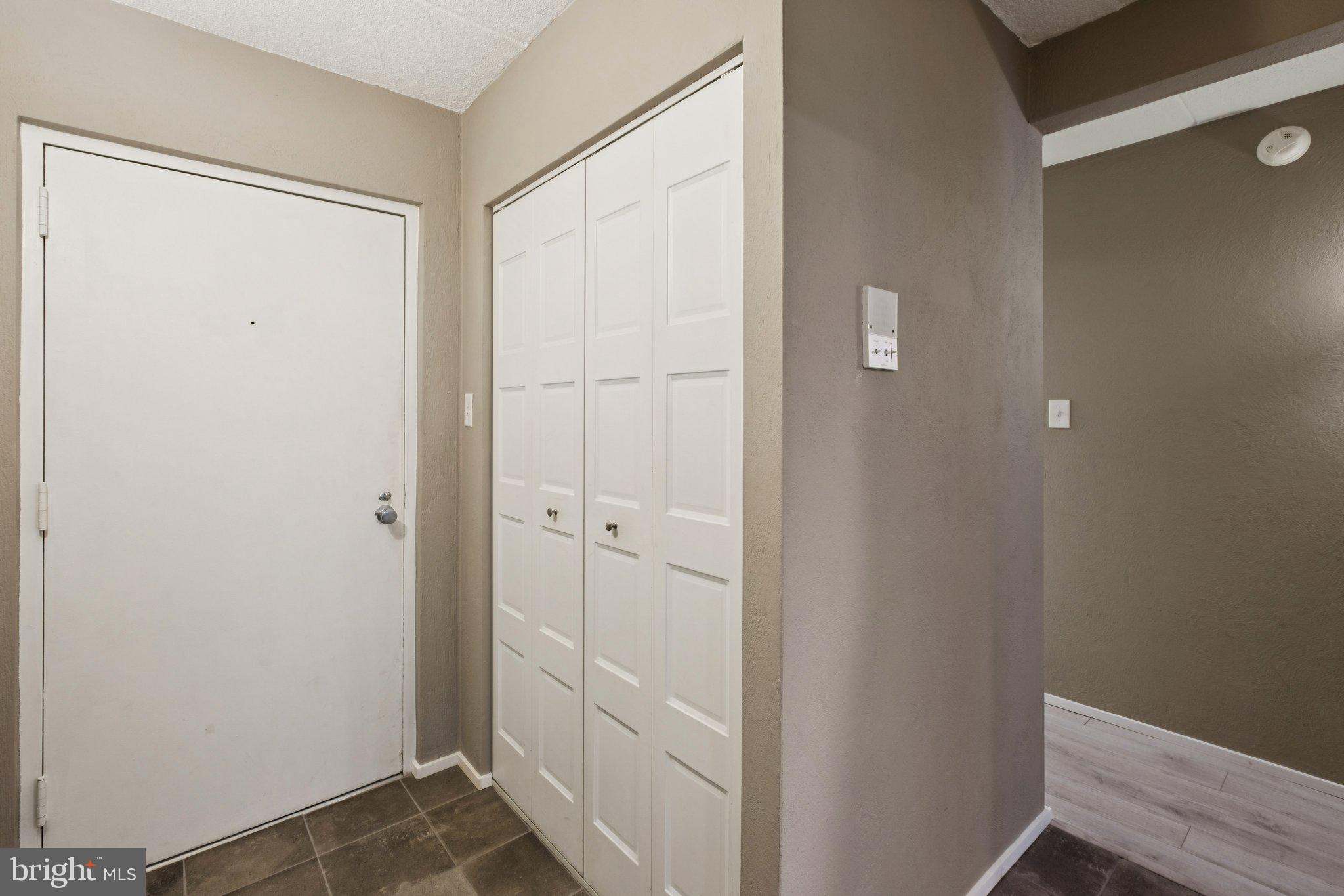 HICKORY HILL - Residential