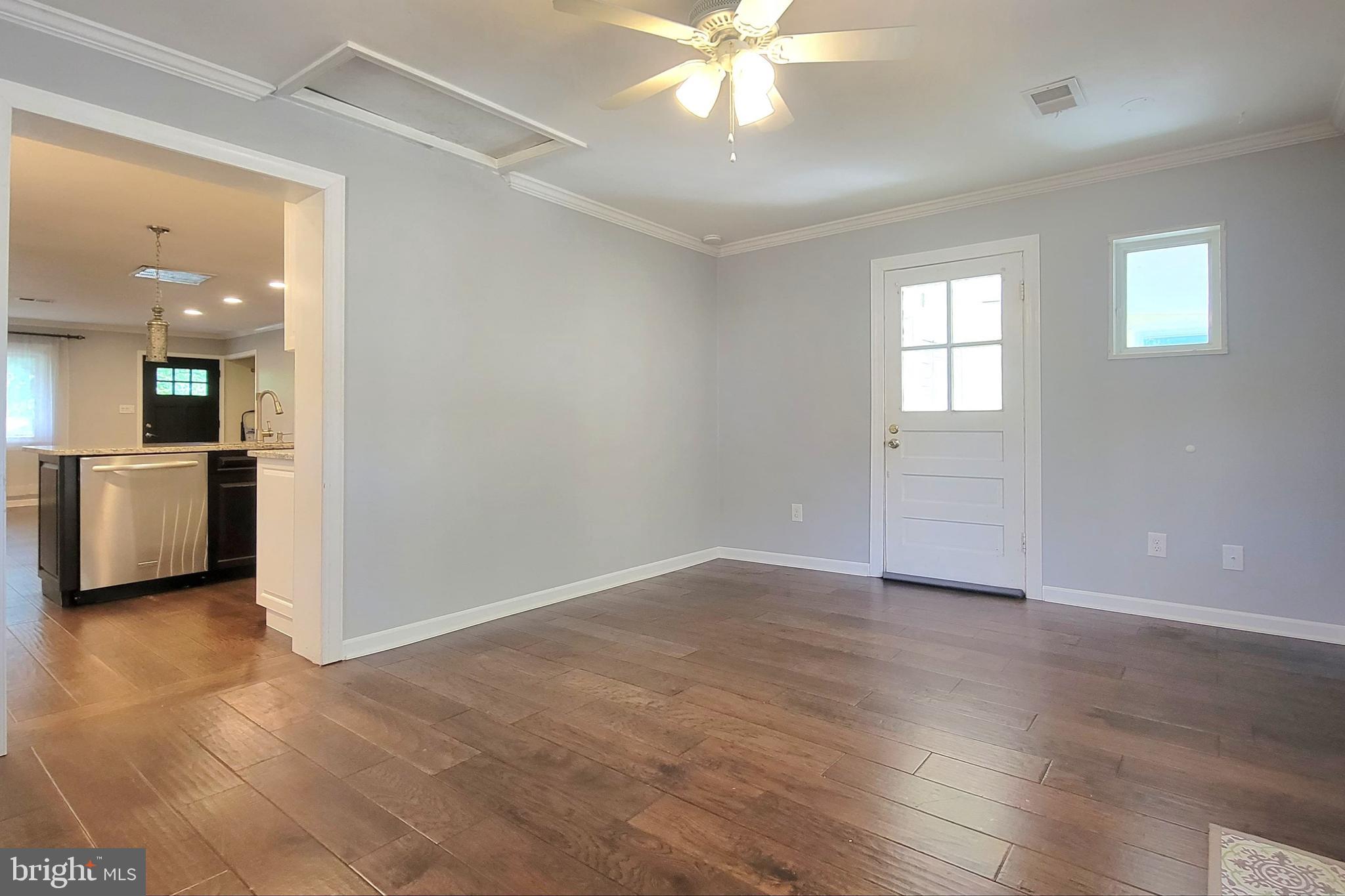 PARKLAWN - Residential Lease