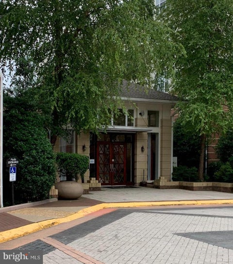 Photo for 9480 VIRGINIA CENTER BOULEVARD 102