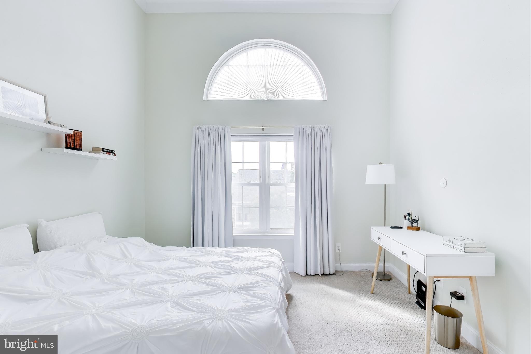 POINTE AT PARK CENTER - Residential Lease