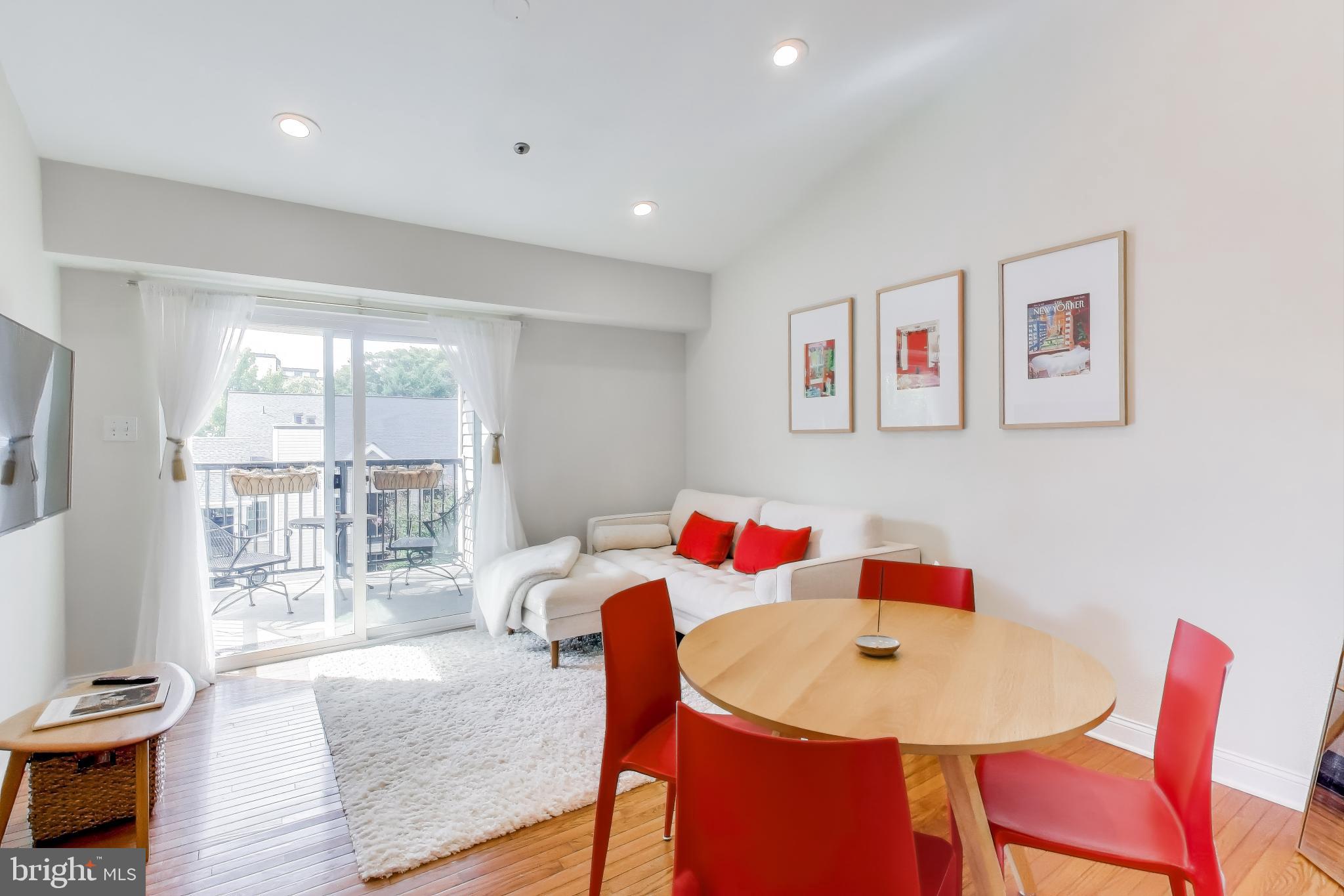 POINTE AT PARK CENTER - Residential Lease