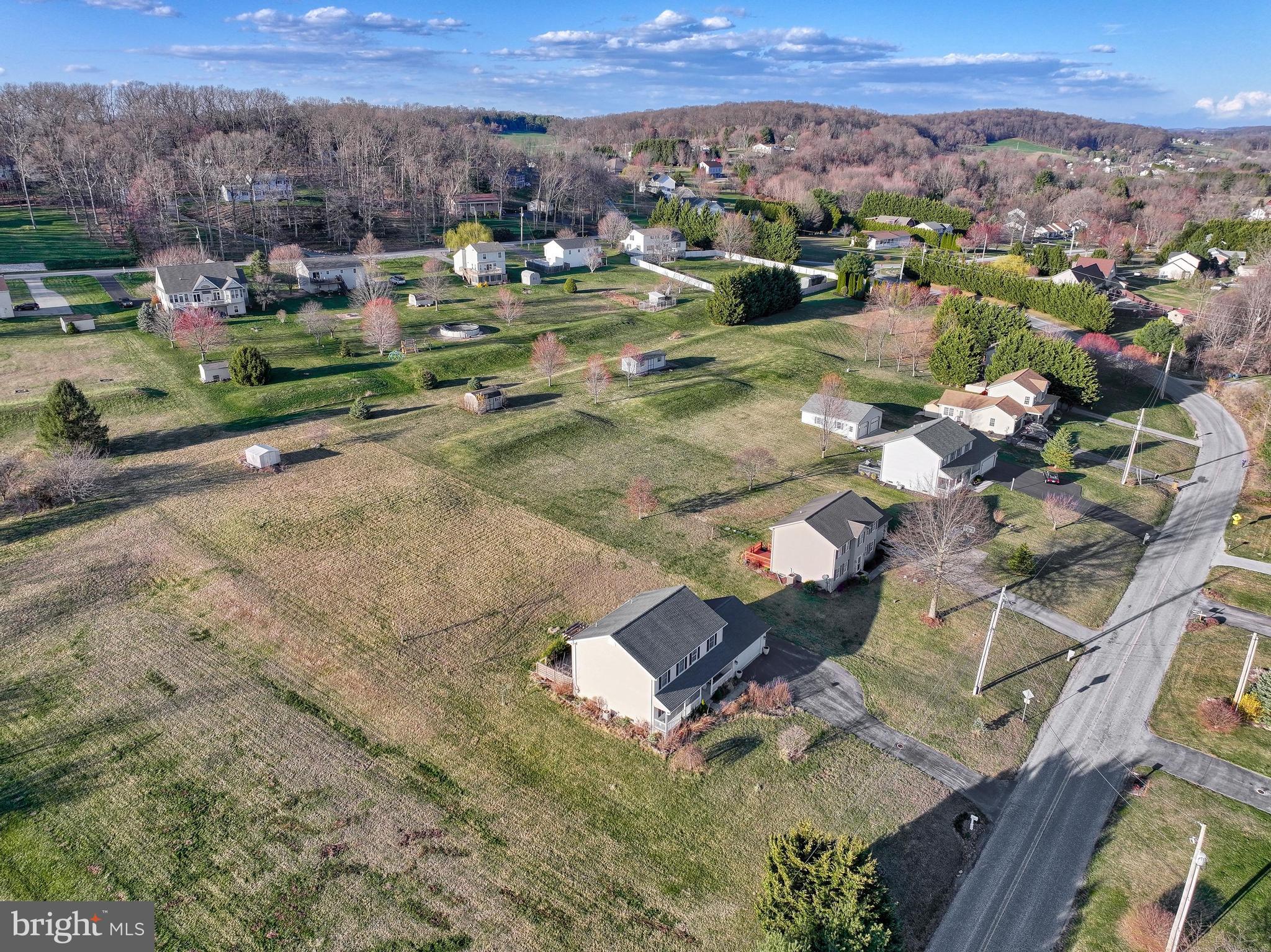 STOVERSTOWN VILLAGE - Residential