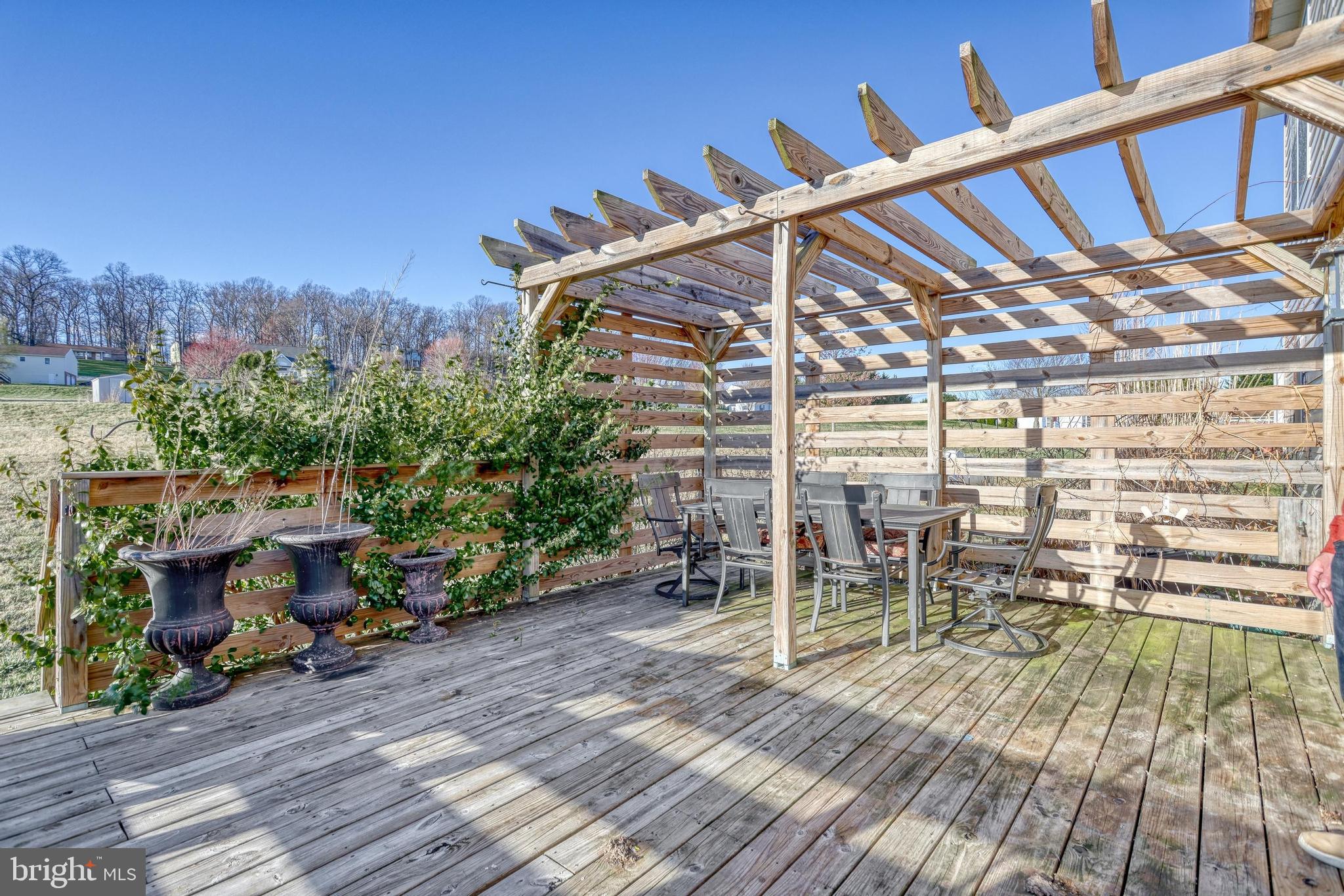 STOVERSTOWN VILLAGE - Residential