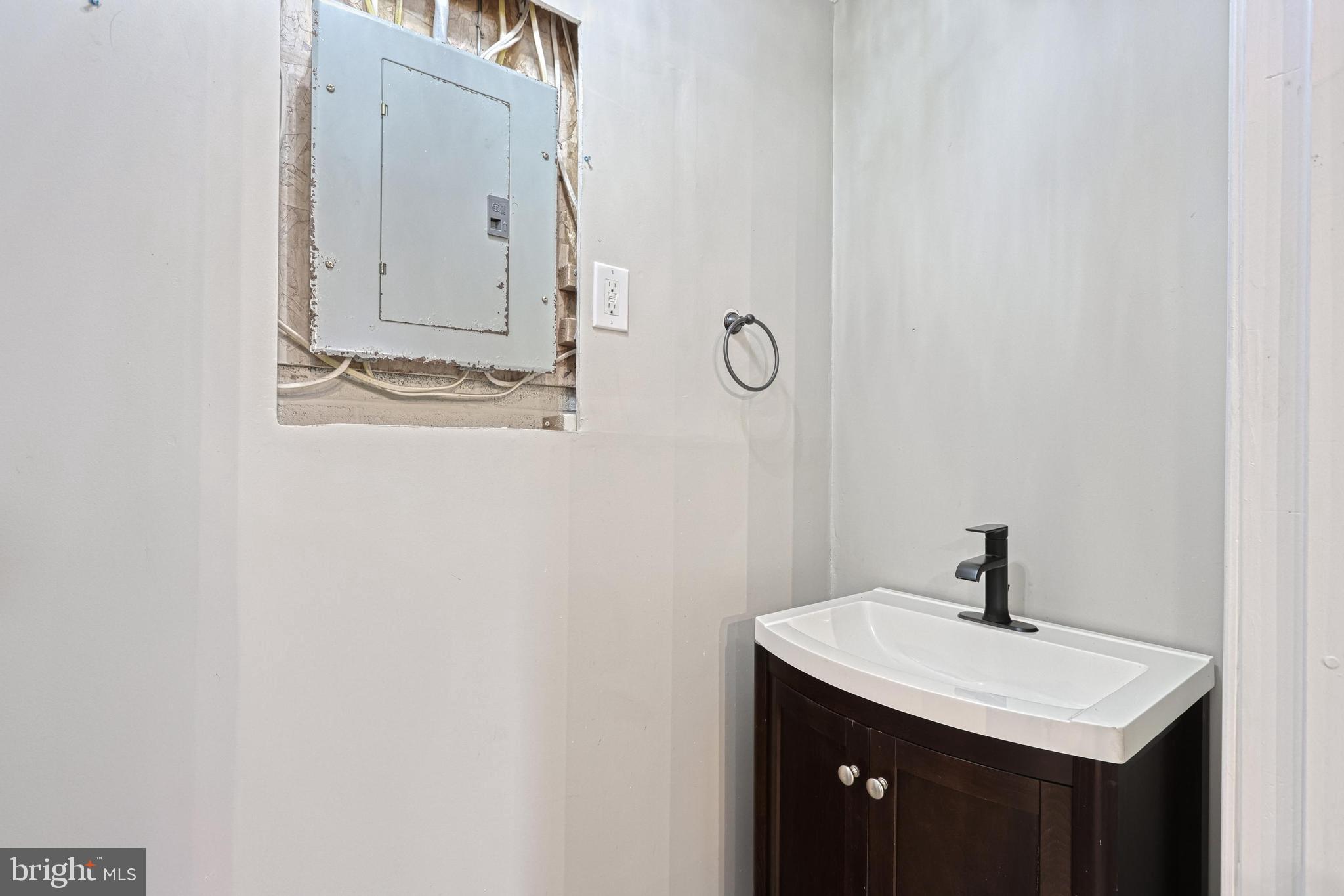 STOVERSTOWN VILLAGE - Residential