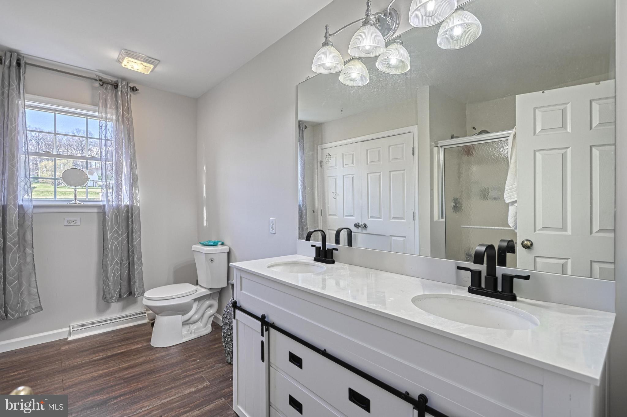 STOVERSTOWN VILLAGE - Residential