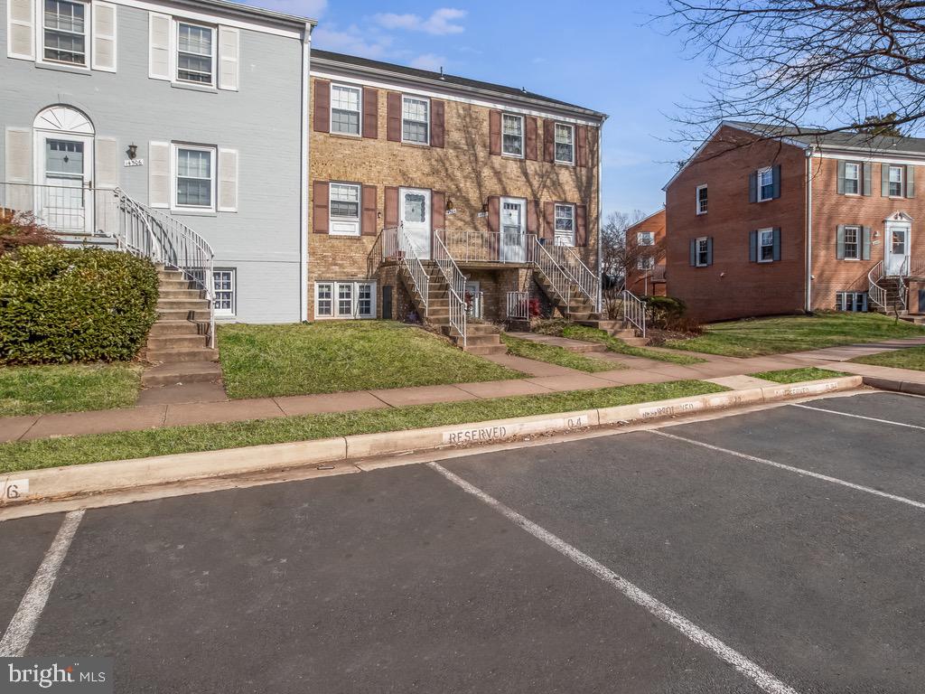 THE MEADOWS - Residential