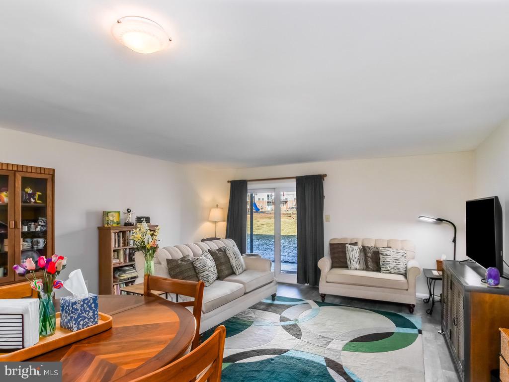 THE MEADOWS - Residential