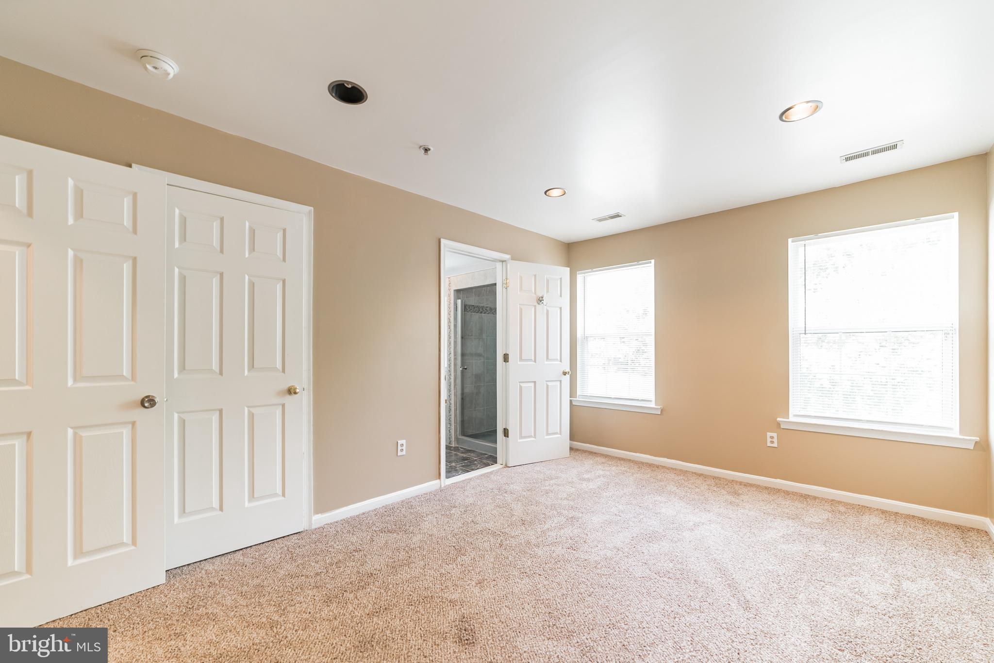 WINTERS RUN MANOR - Residential