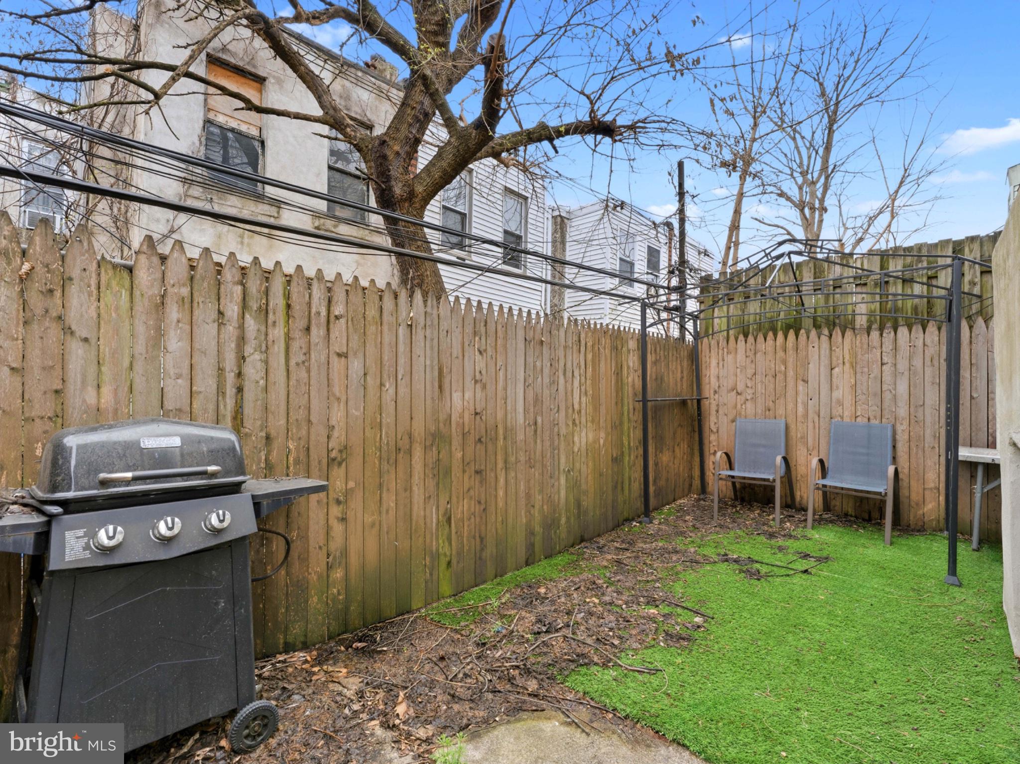 COBBS CREEK - Residential