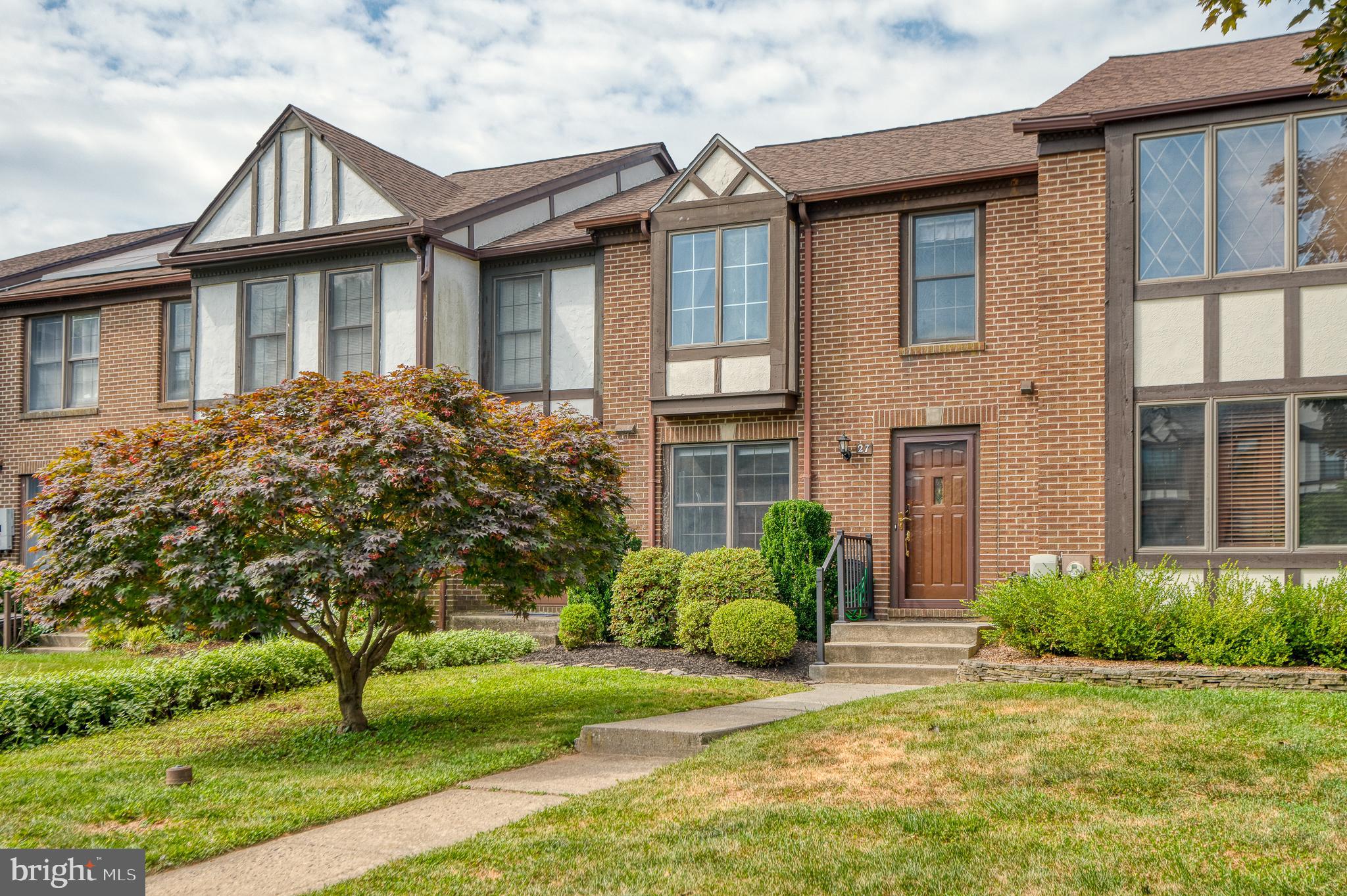 COPPERFIELD AT FIVE FRM - Residential Lease