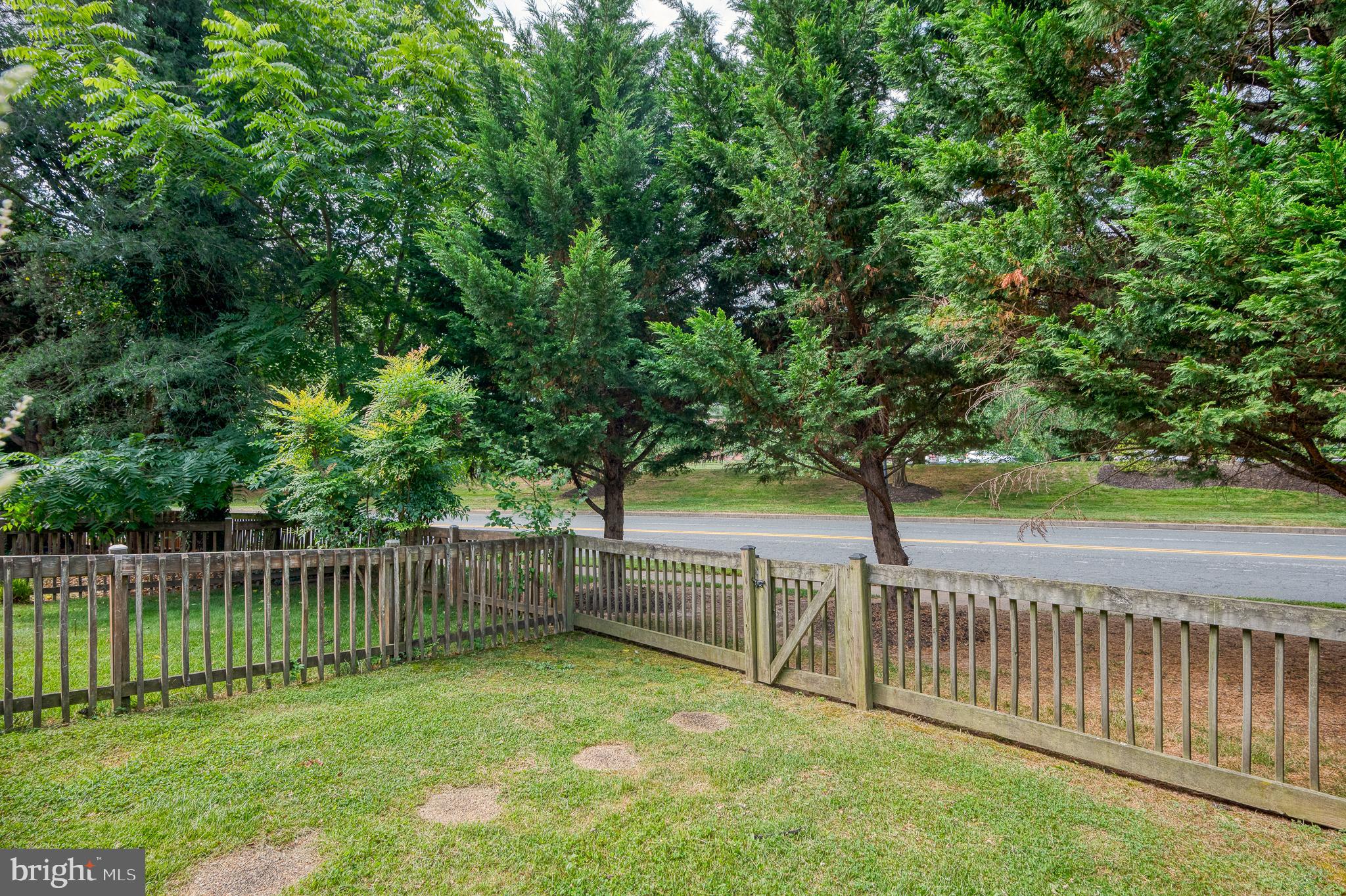 COPPERFIELD AT FIVE FRM - Residential Lease