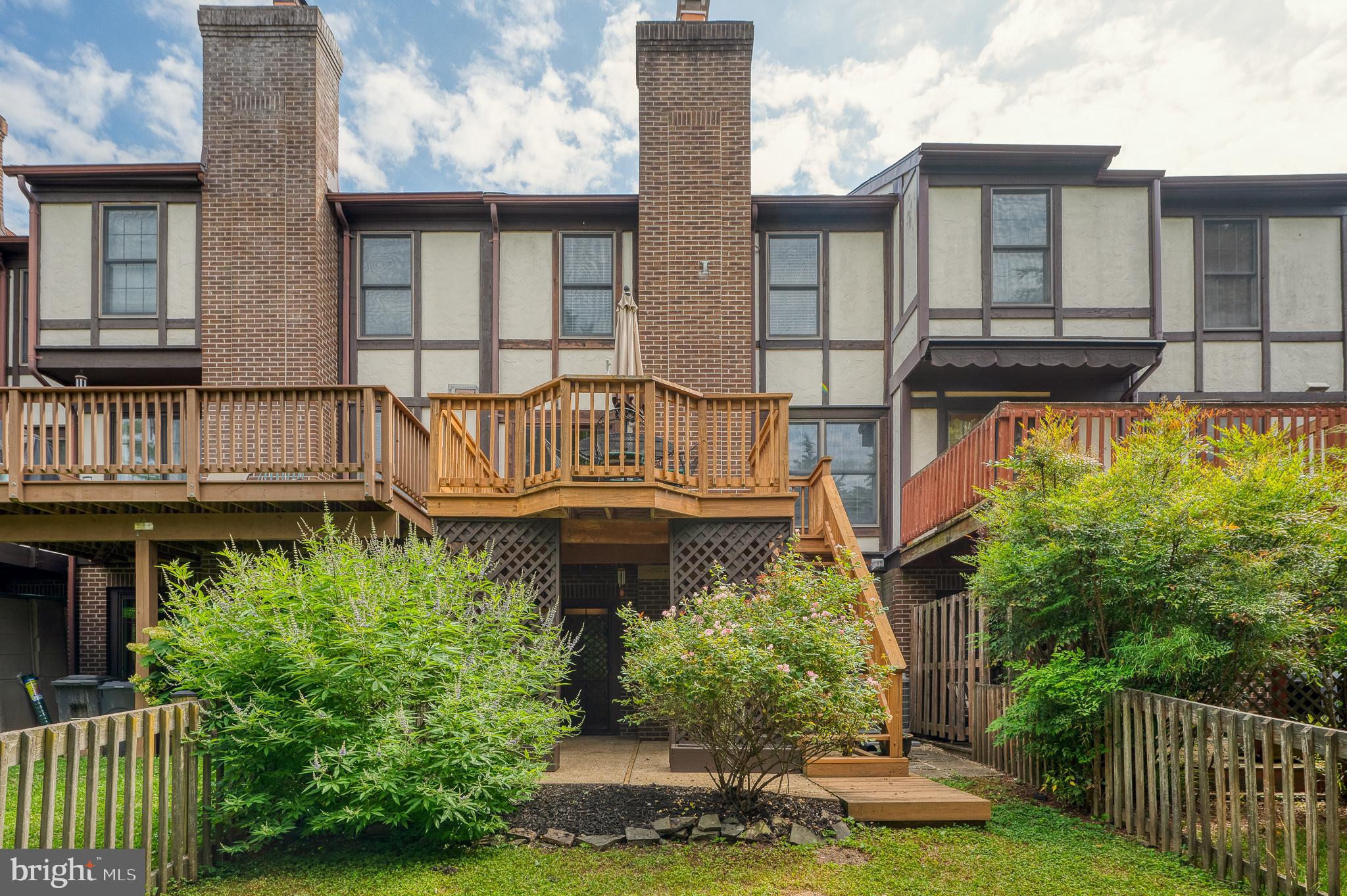 COPPERFIELD AT FIVE FRM - Residential Lease