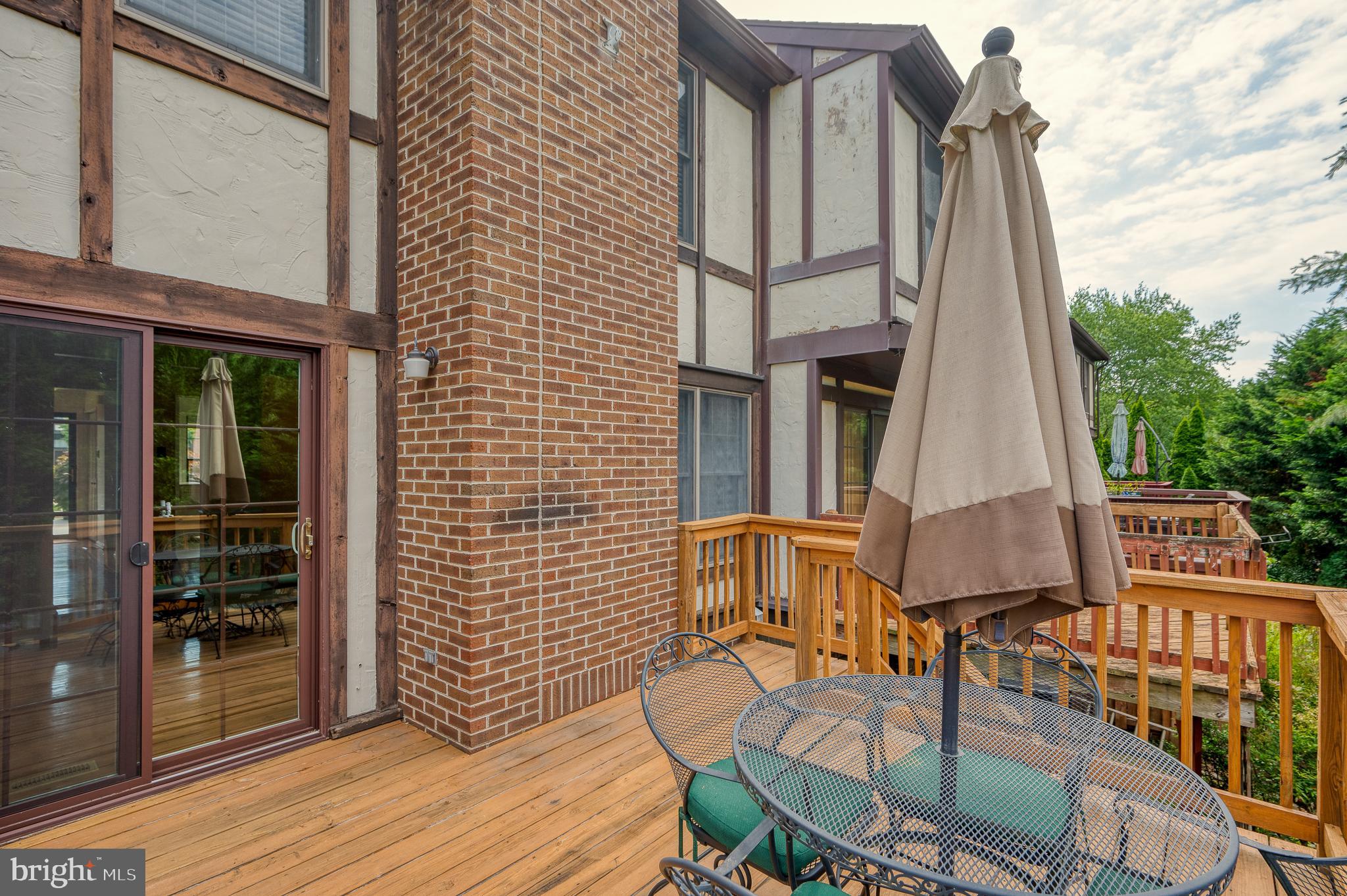 COPPERFIELD AT FIVE FRM - Residential Lease