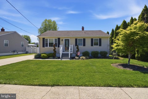 Homes For Sale - 5 Harvard Road<br/> PENNSVILLE, NJ 08070
