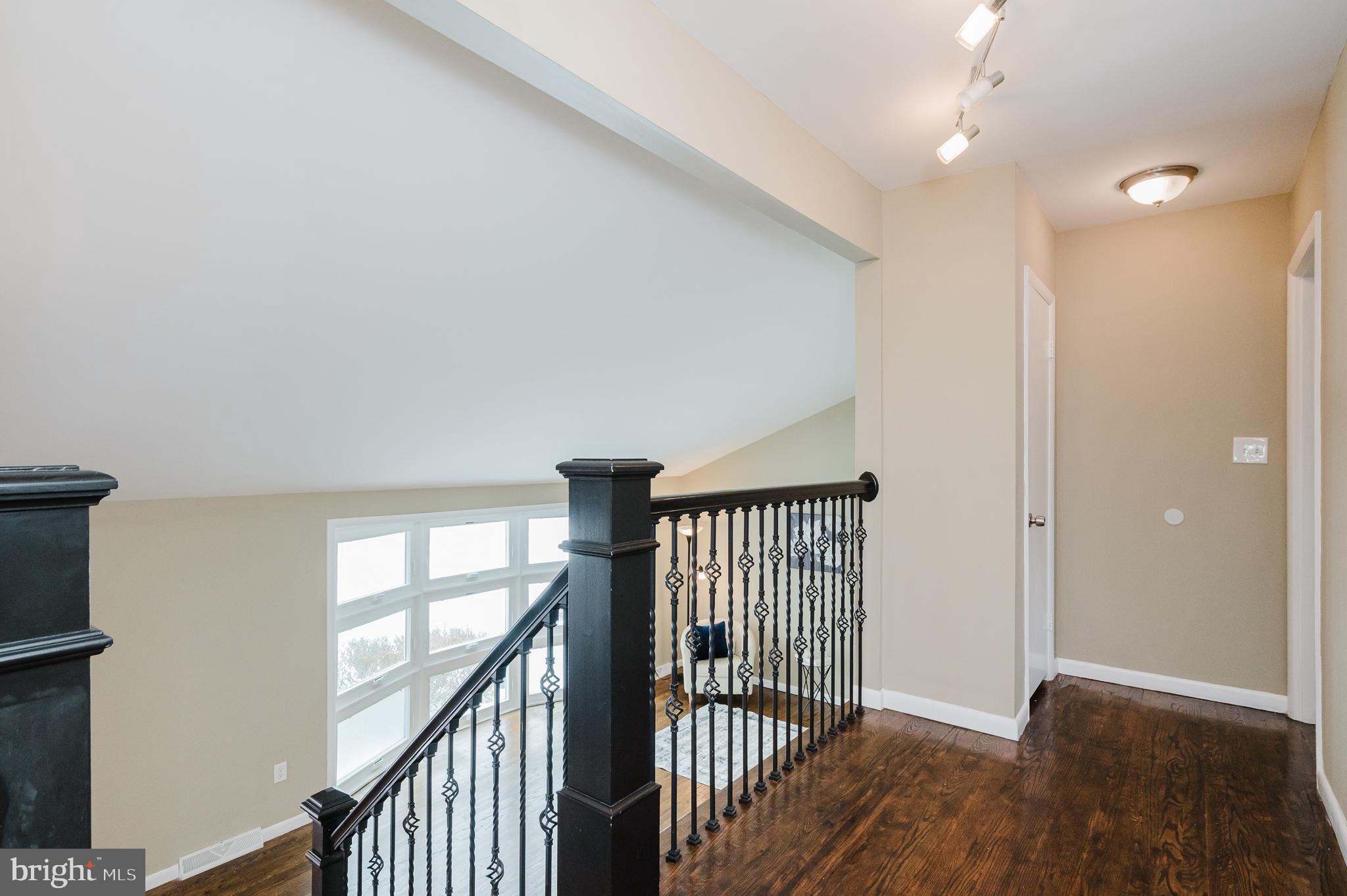 OLD COURT ESTATES - Residential