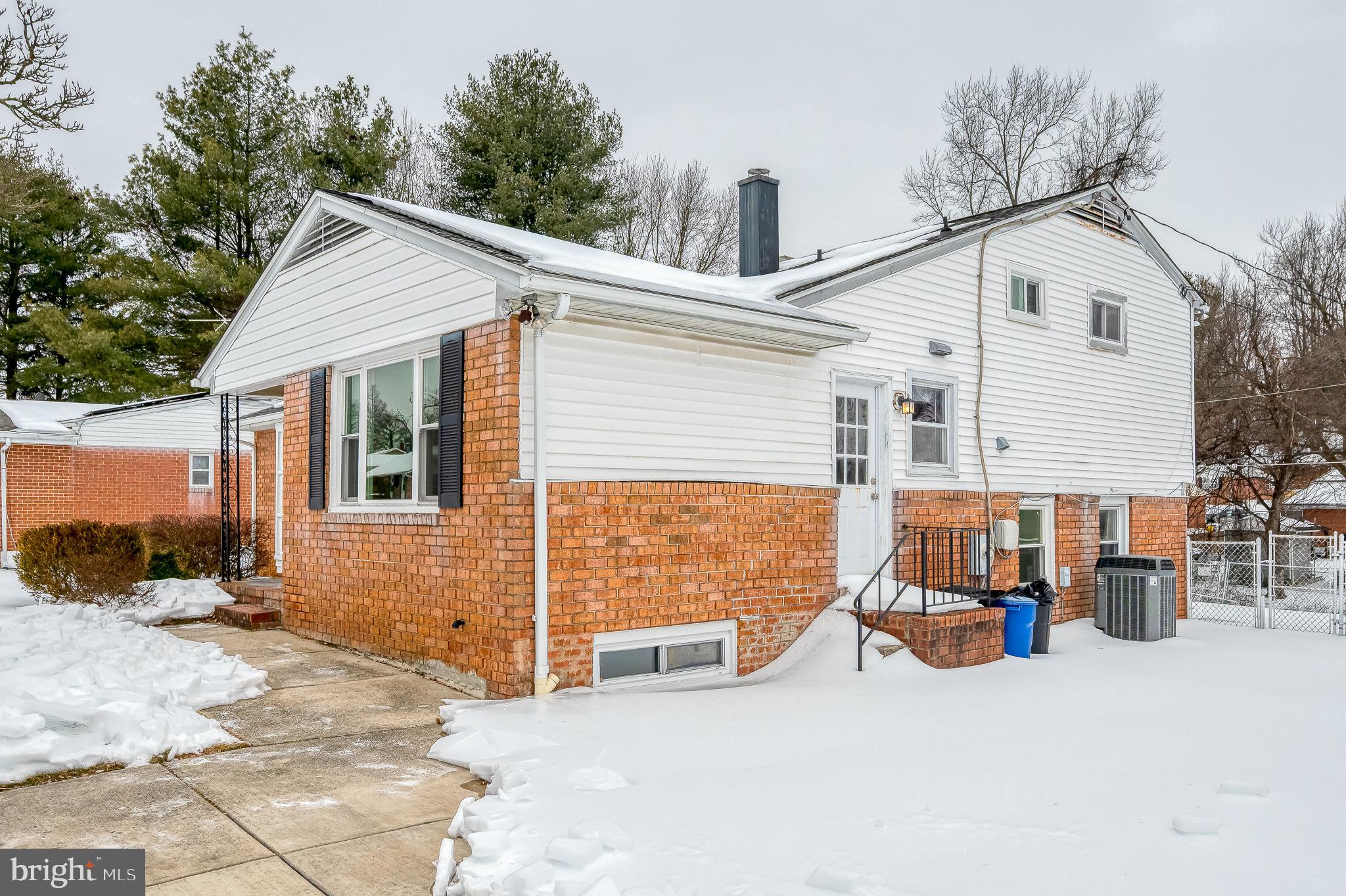 OLD COURT ESTATES - Residential