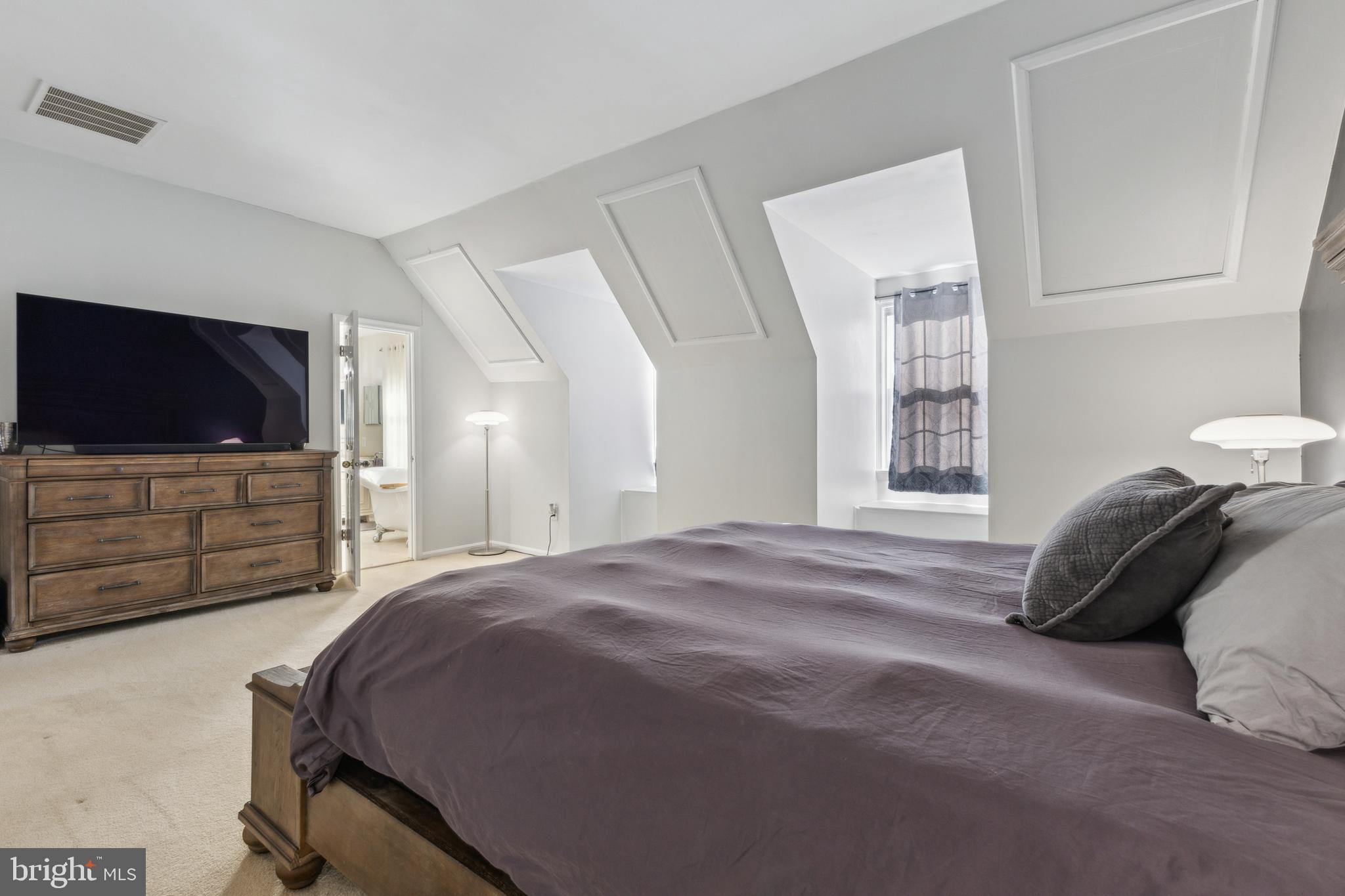 PINEFIELD - Residential