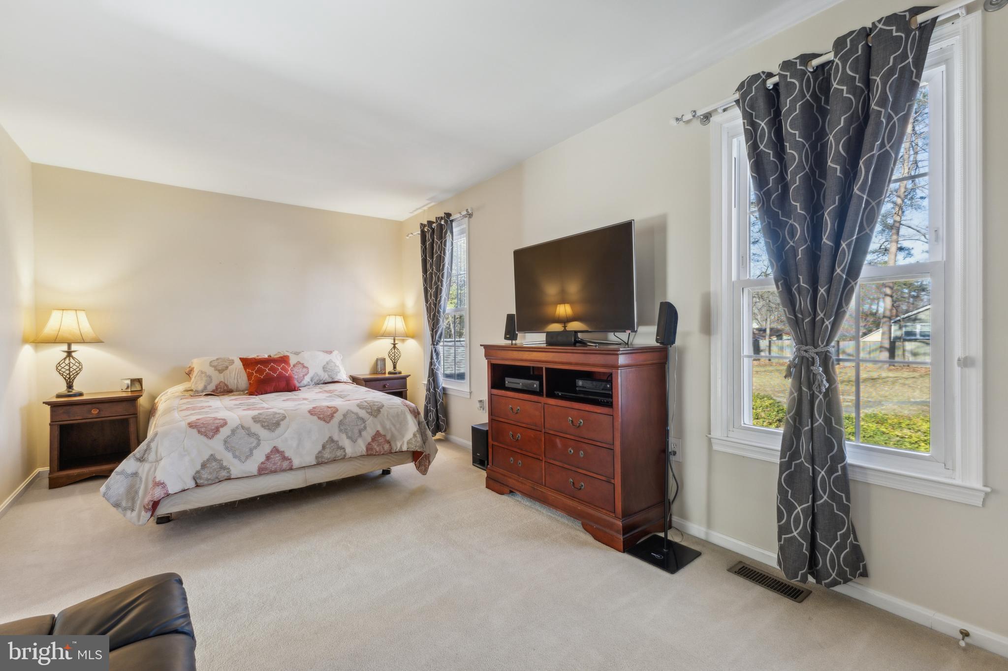 PINEFIELD - Residential