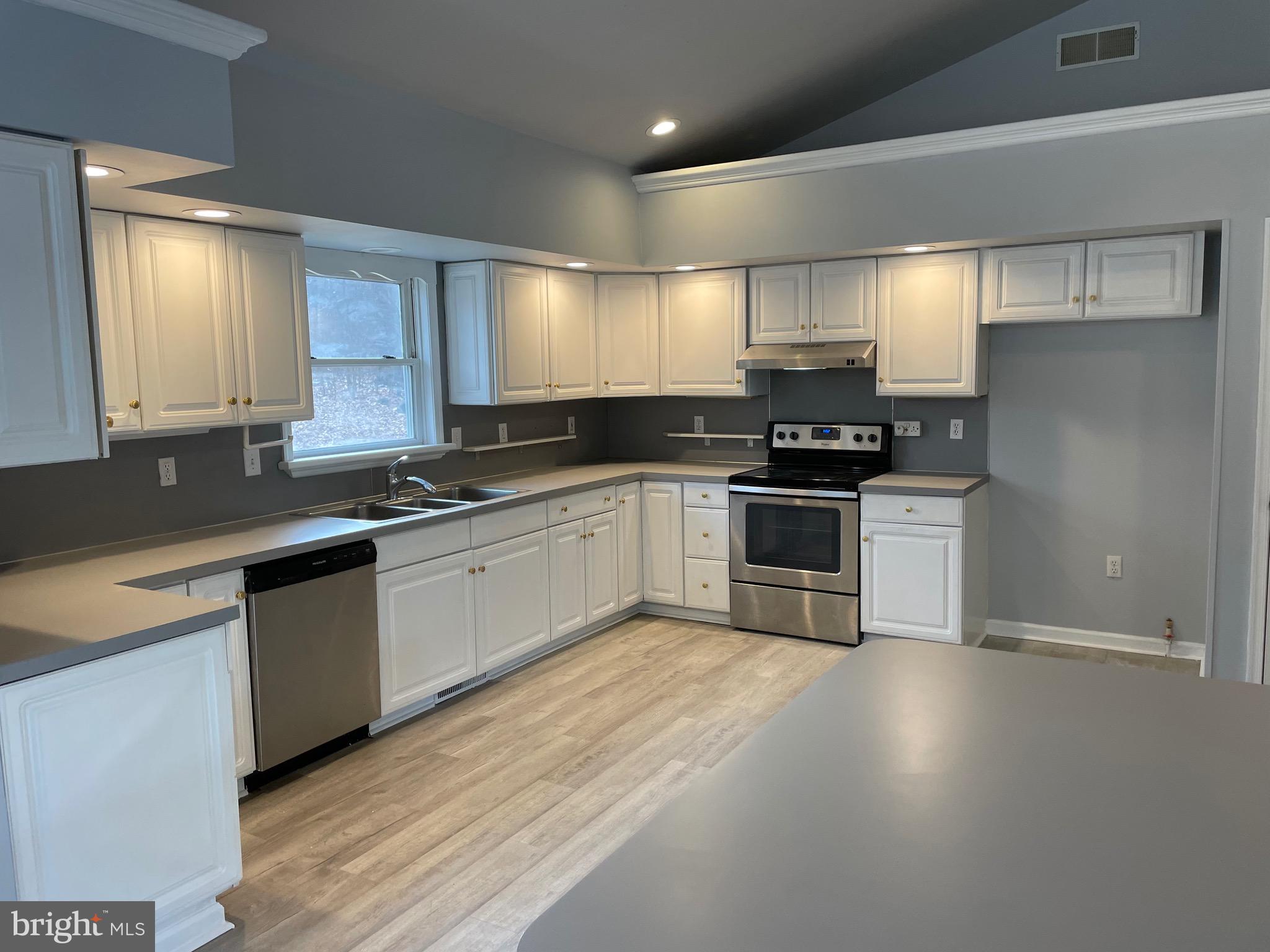 WARRINGTON - Residential