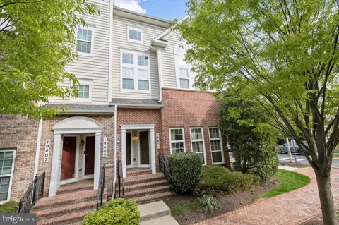 19401 Buckingham Way Unit 19401, Germantown, MD MLS: MDMC2175962