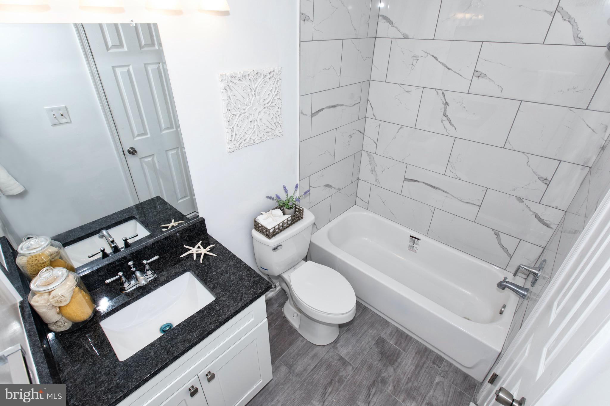 STONINGTON CONDOMINIUMS - Residential Lease