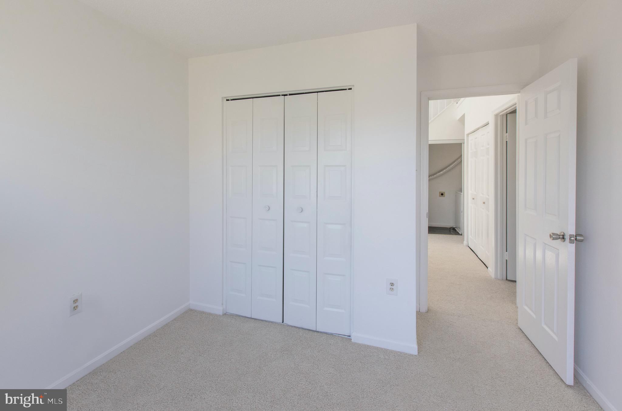 STONINGTON CONDOMINIUMS - Residential Lease