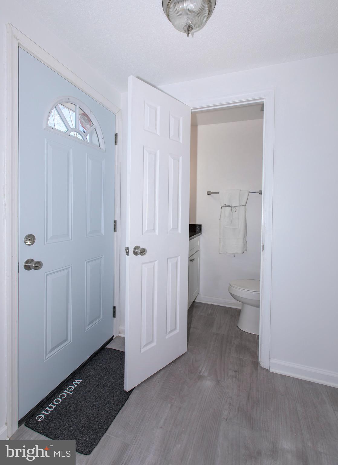 STONINGTON CONDOMINIUMS - Residential Lease