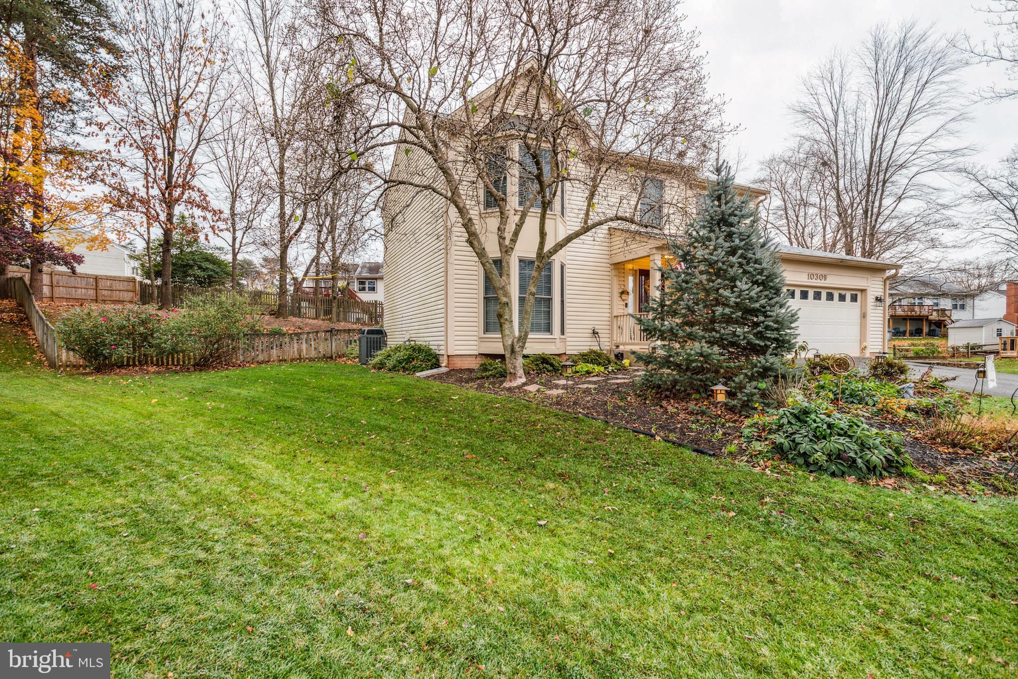 LEE MANOR - Residential Lease