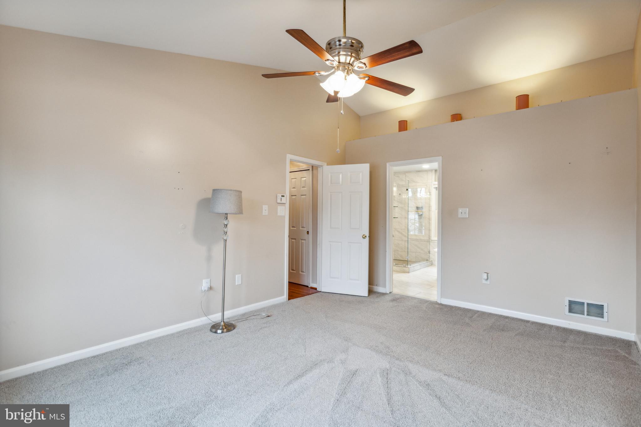 LEE MANOR - Residential Lease