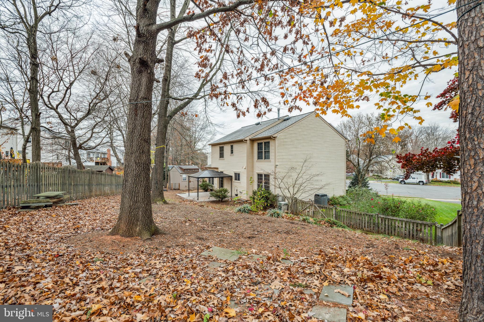 LEE MANOR - Residential Lease