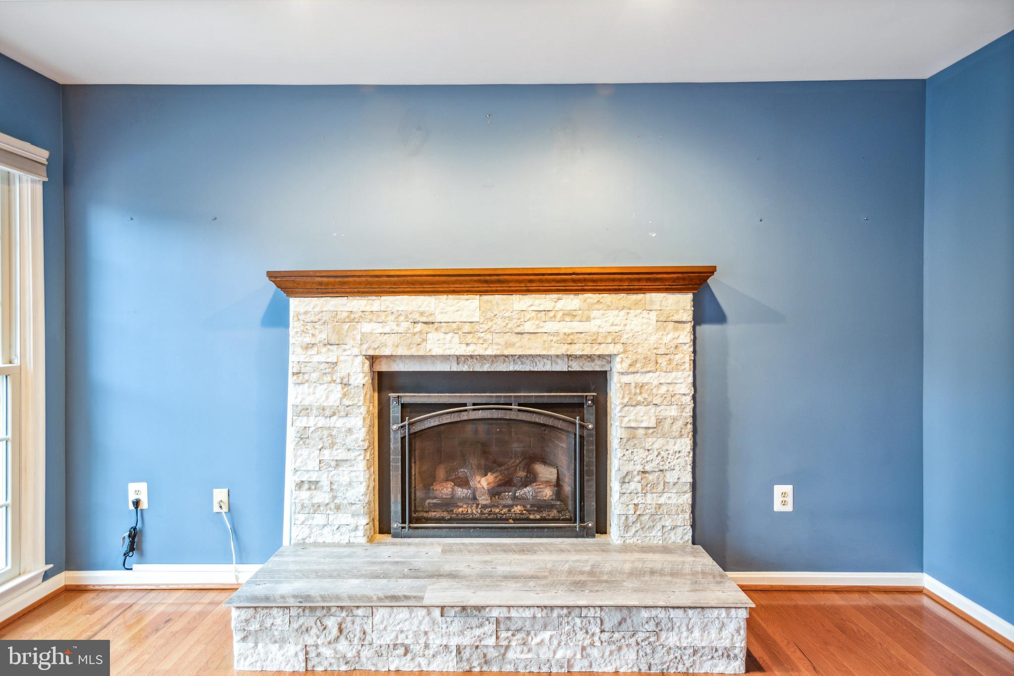 LEE MANOR - Residential Lease