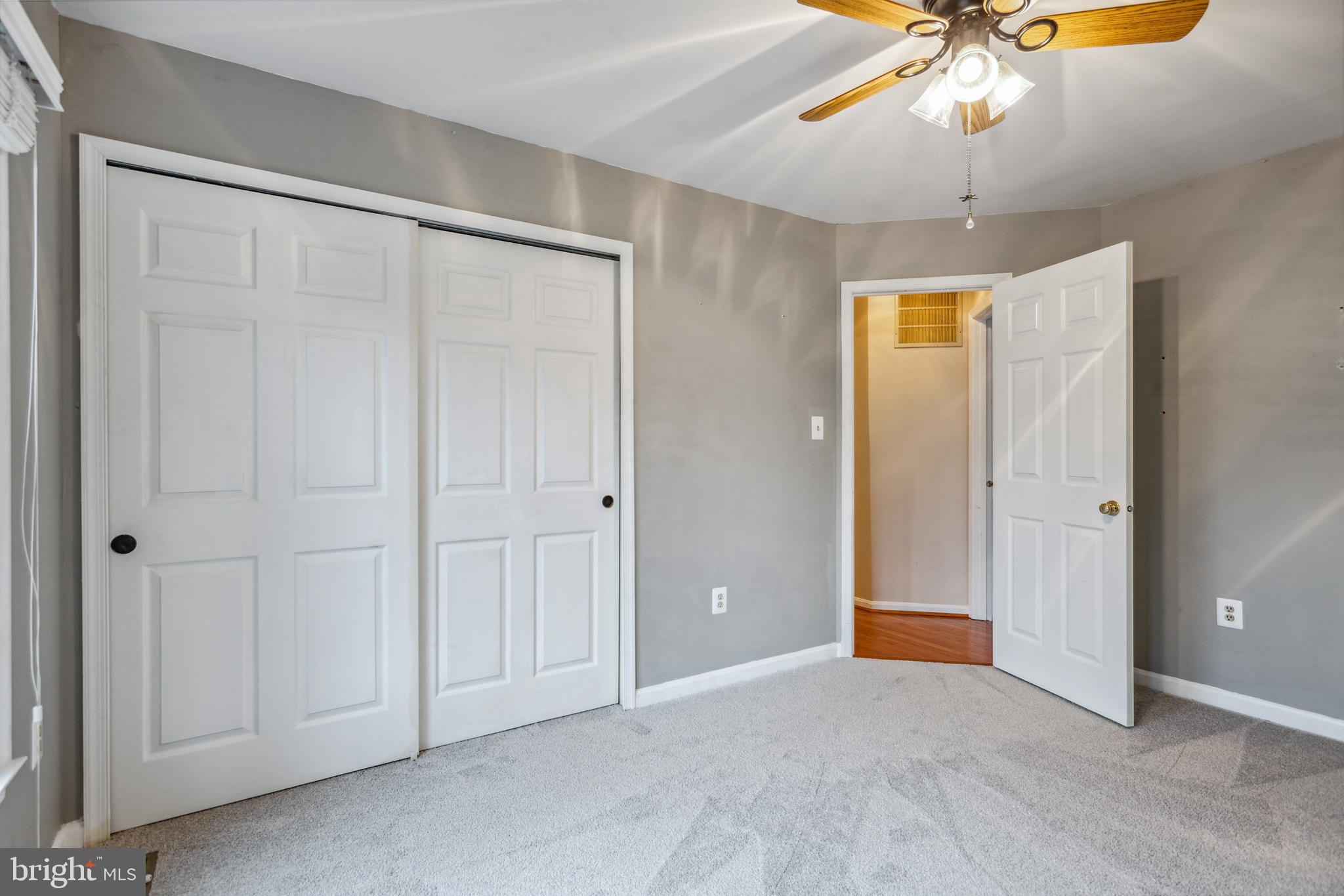 LEE MANOR - Residential Lease