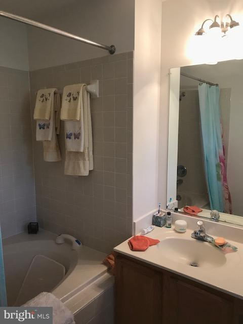 CHARLES CROSSING - Residential