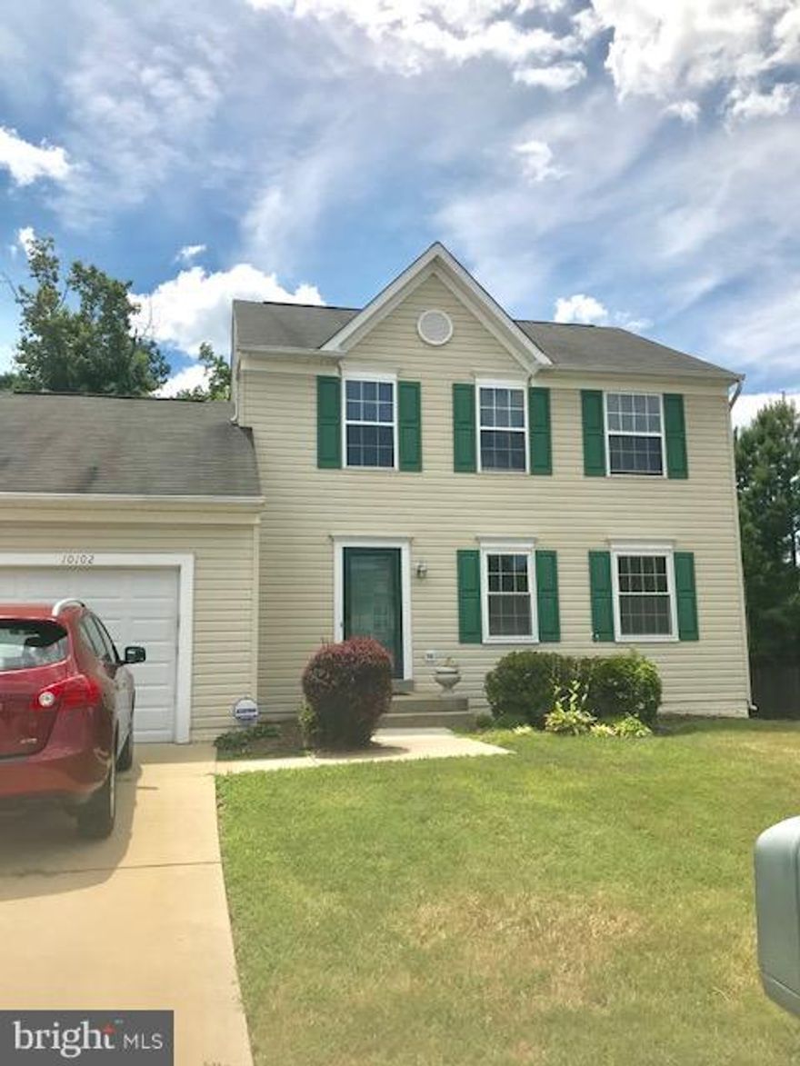 3 bedroom 2 & 1/2 bathroom Beautiful and well maintained home, waiting for you to move-in! Hardwood Floors, Partially finished basement, washer & dryer! Perfect for a First-time Homebuyer, Close to major highways! A Must See!